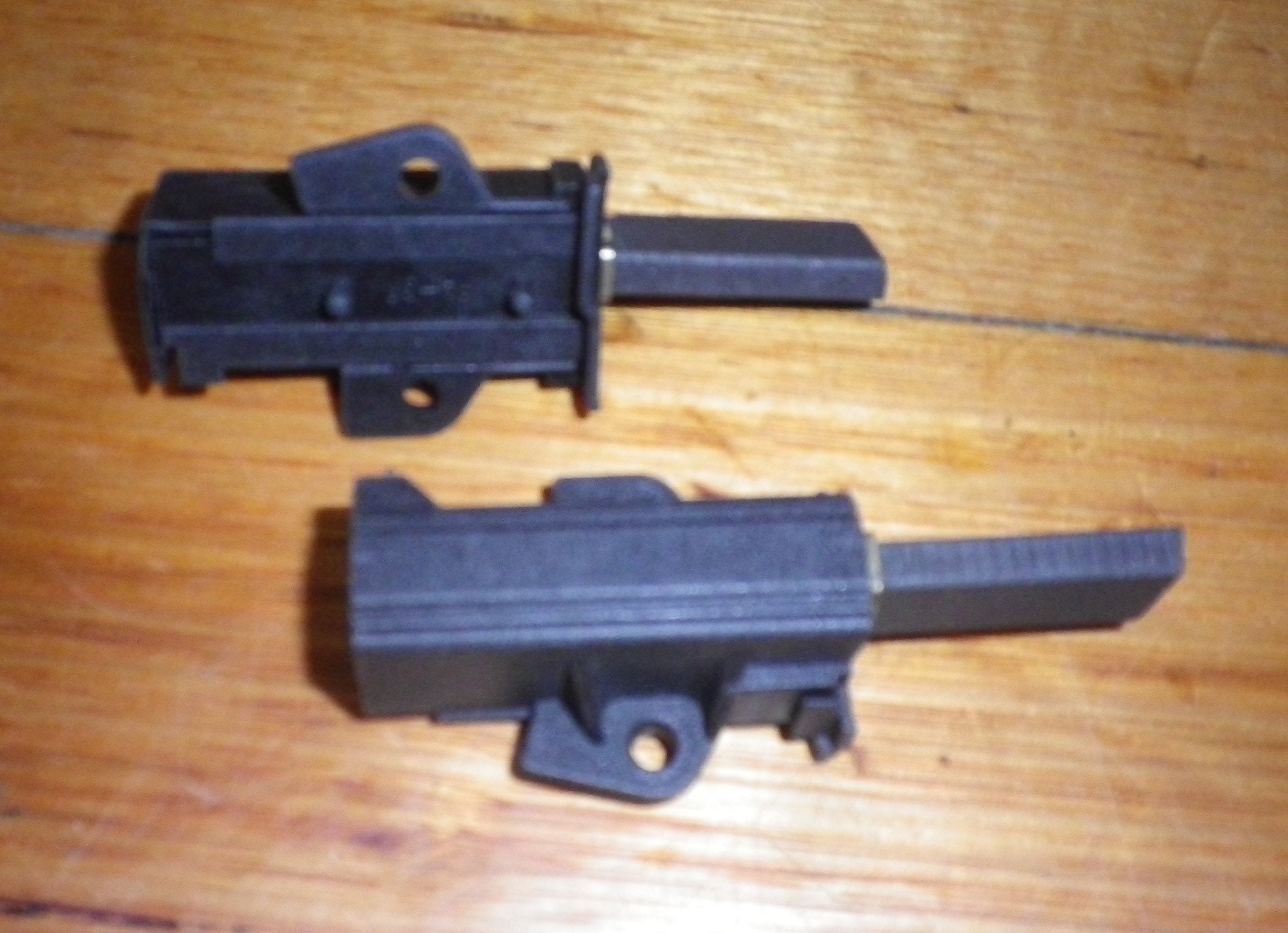 High - Quality Carbon Motor Brushes for Whirlpool and Electrolux Front - Loading Washing Machines - Part # BT102