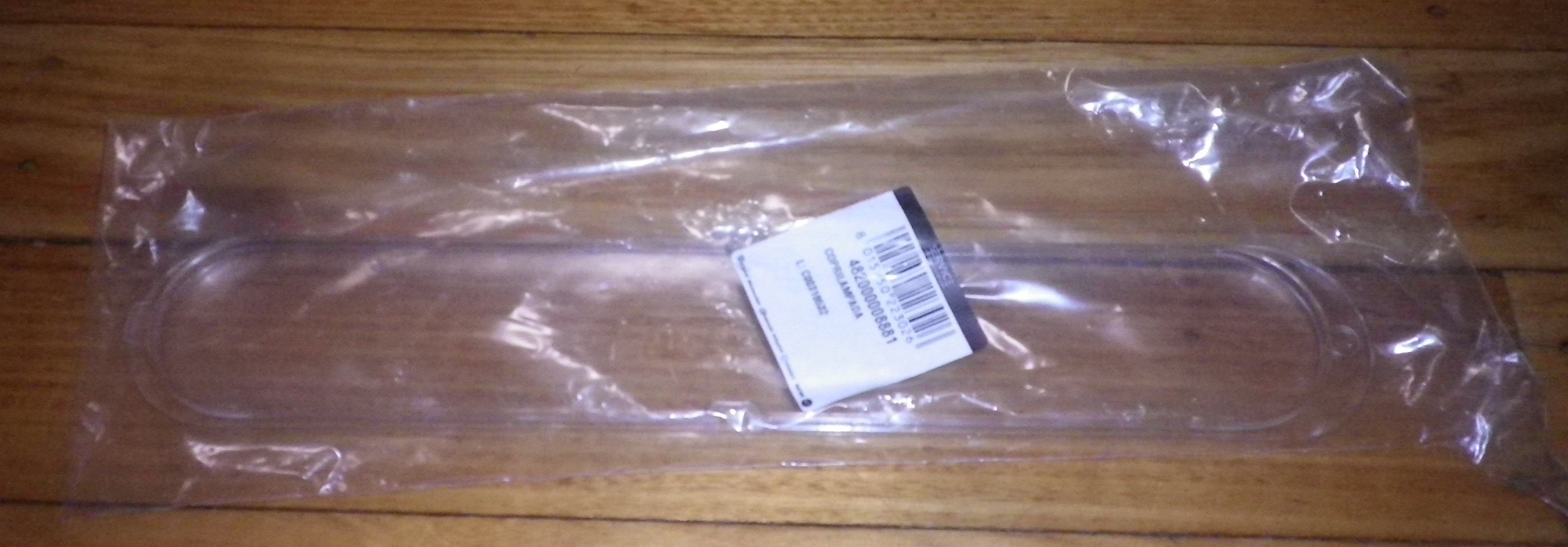 Whirlpool and Ariston Compatible Rangehood Lighting Cover Diffuser Replacement Part # 482000008881