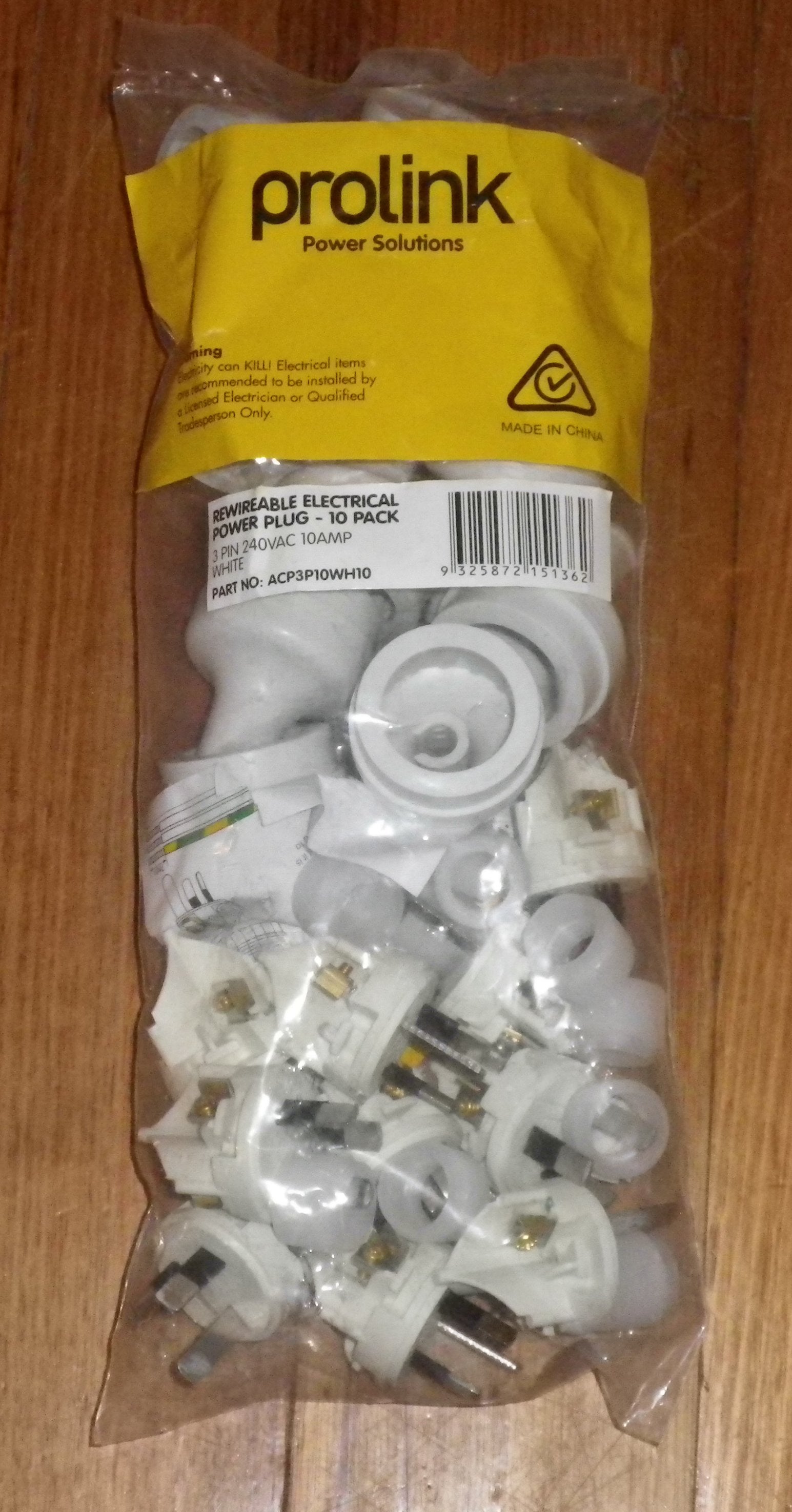 Set of 10 White Australian 10 Amp 240 Volt Three - Pin Mains Plug Tops - Part # ACP3P10WH10