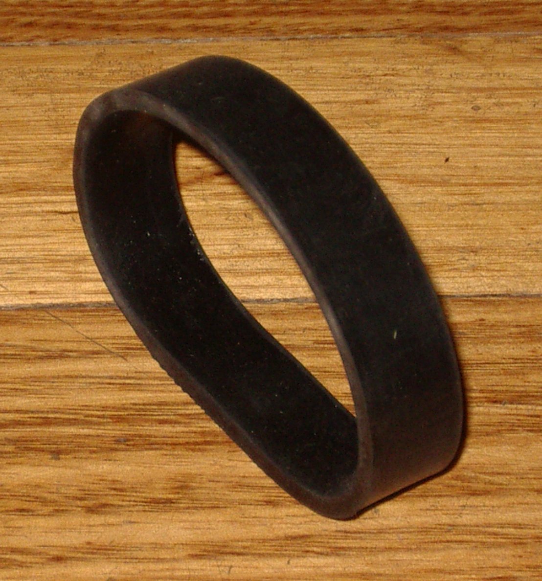 Whirlwind CV1375 Vacuum Cleaner Powerhead Brush Roller Drive Belt Replacement - Part # BELTWW