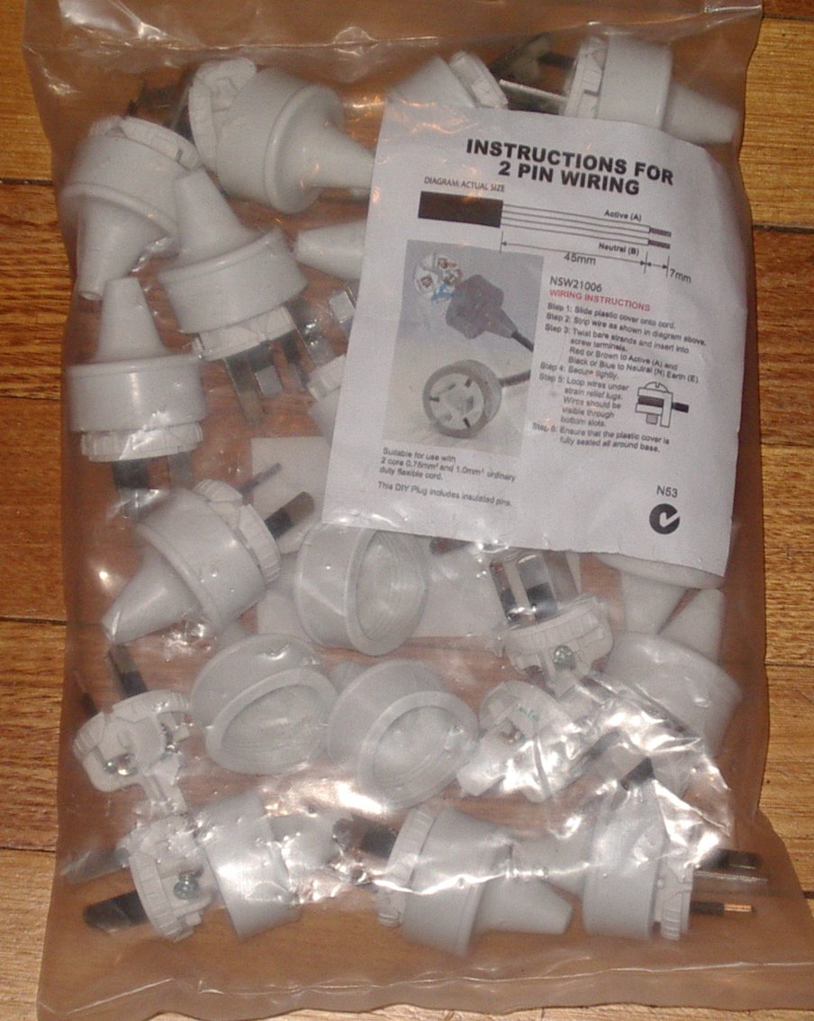 20-Pack of White 10A 240V 2-Pin Mains Plug Tops # ACP2122-20