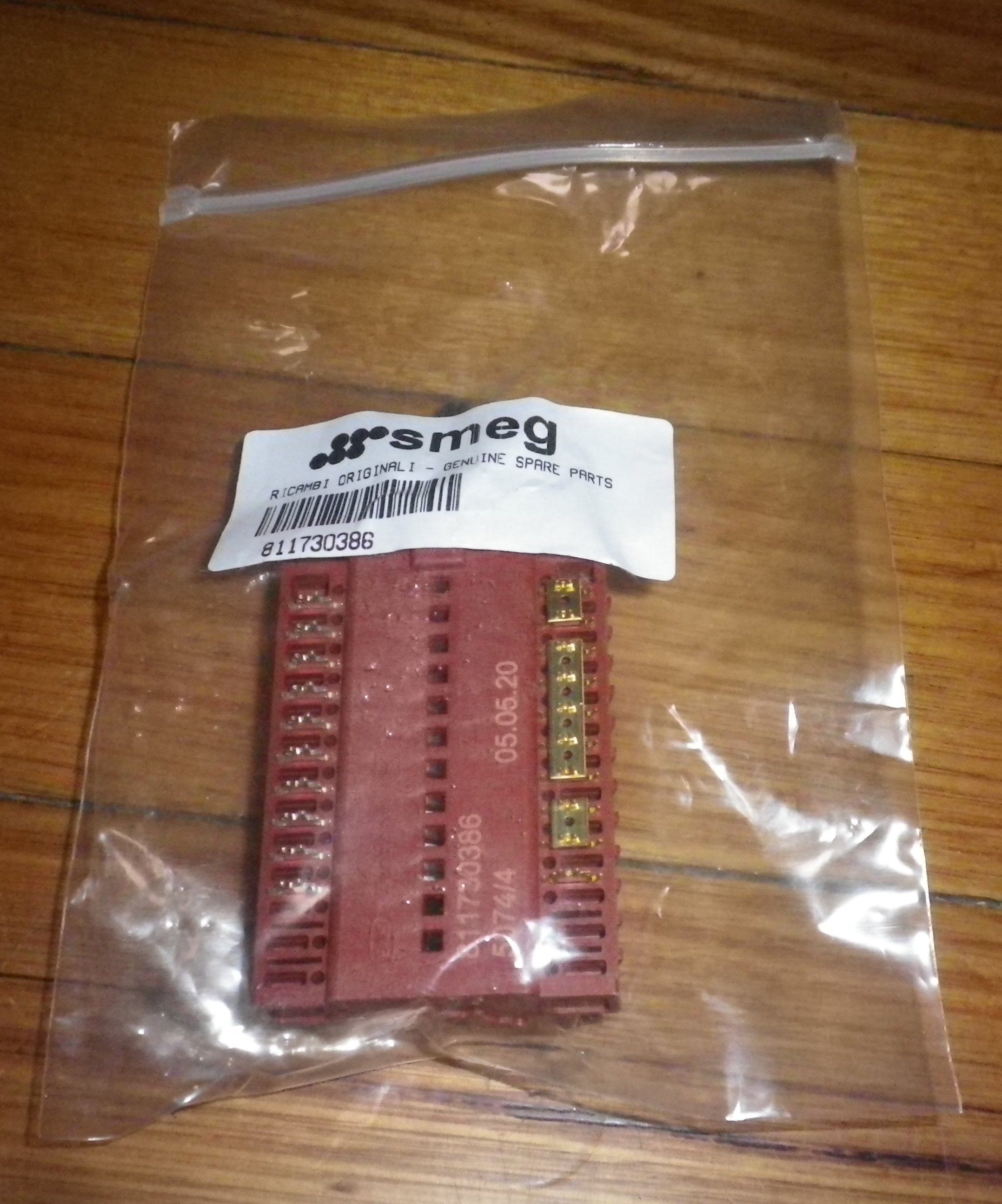 Omega and Smeg 7-Position Oven Function Selector Switch - Genuine Replacement Part # 811730386 for Multiple Oven Models