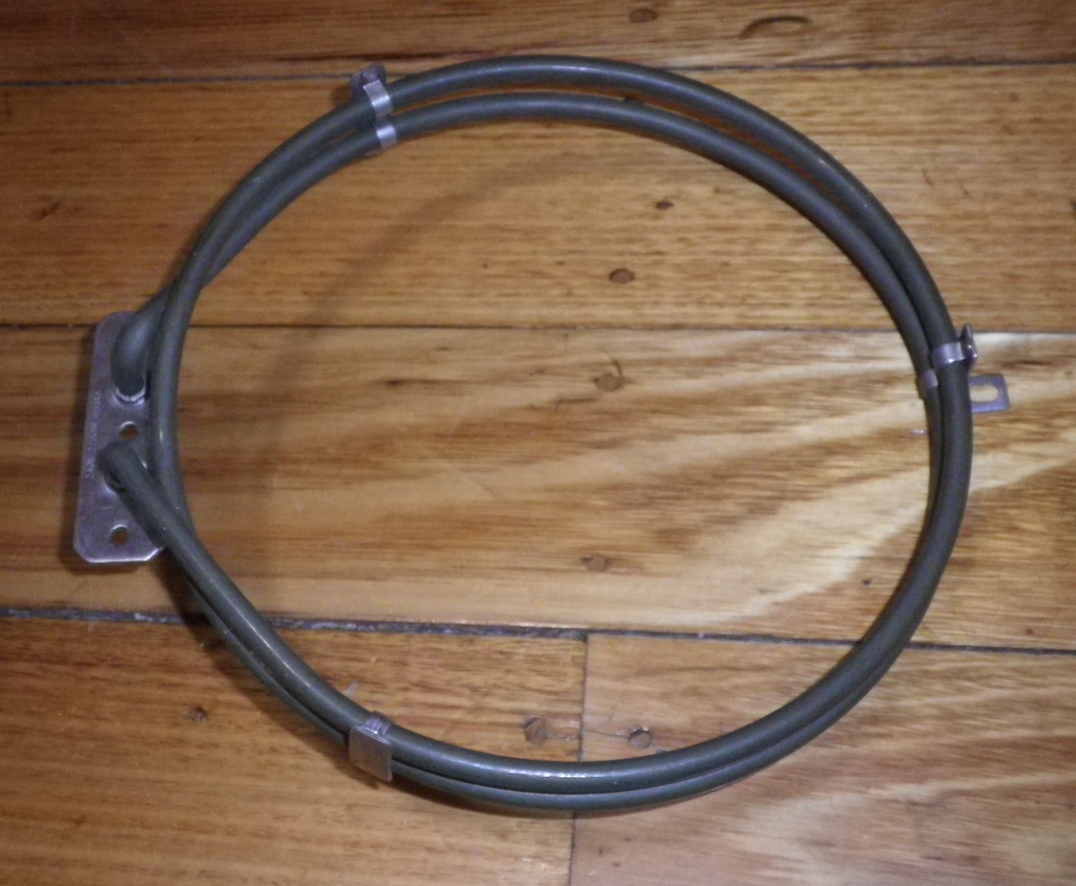 High - Power 2200 Watt Fan - Forced Oven Heating Element Compatible with Omega, Smeg, and Whirlpool Appliances - Part Number SE943