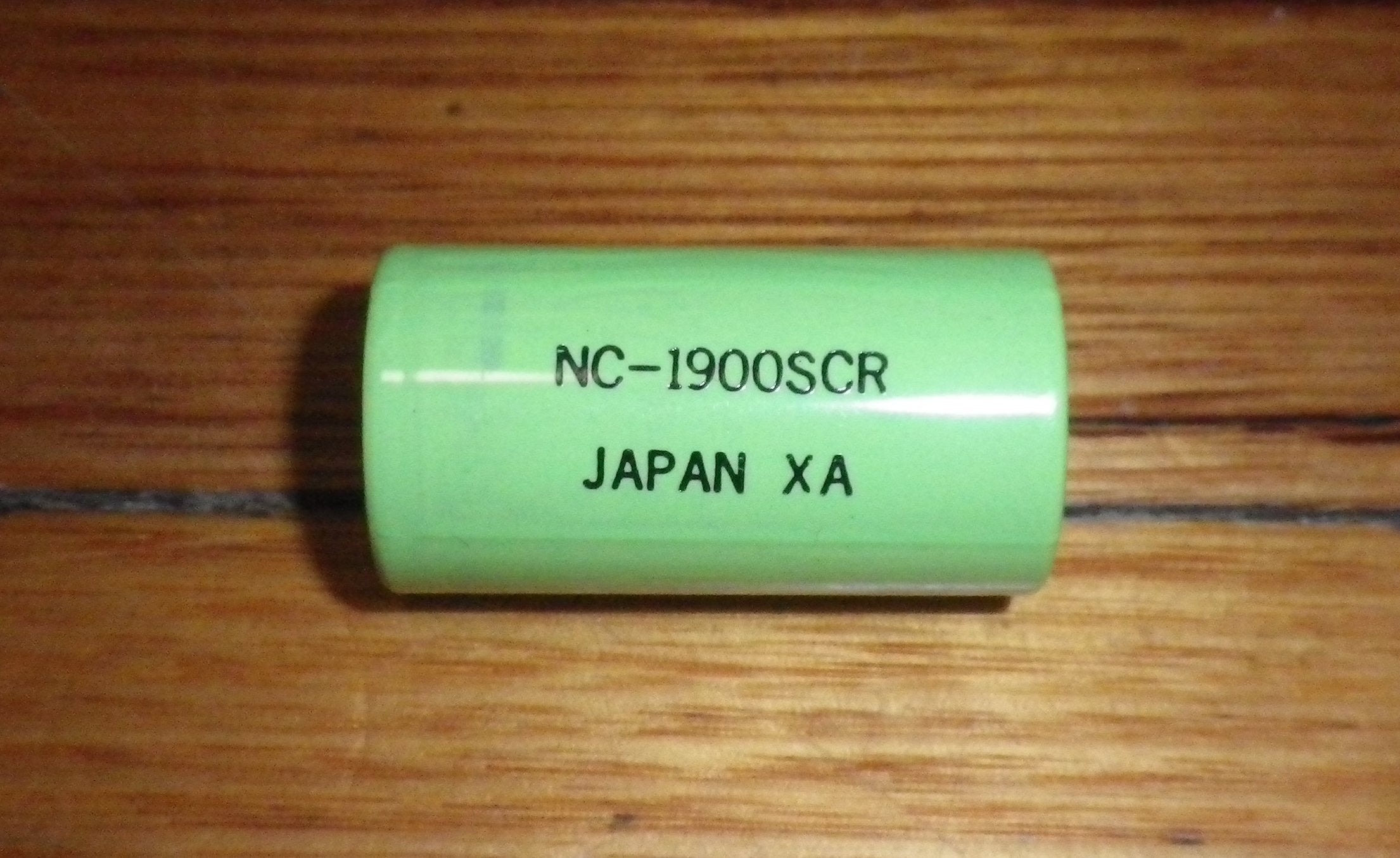 High-Capacity Nickel Cadmium Sub-C 2000mAh Rapid Charge Rechargeable Battery - Part Number CAD357