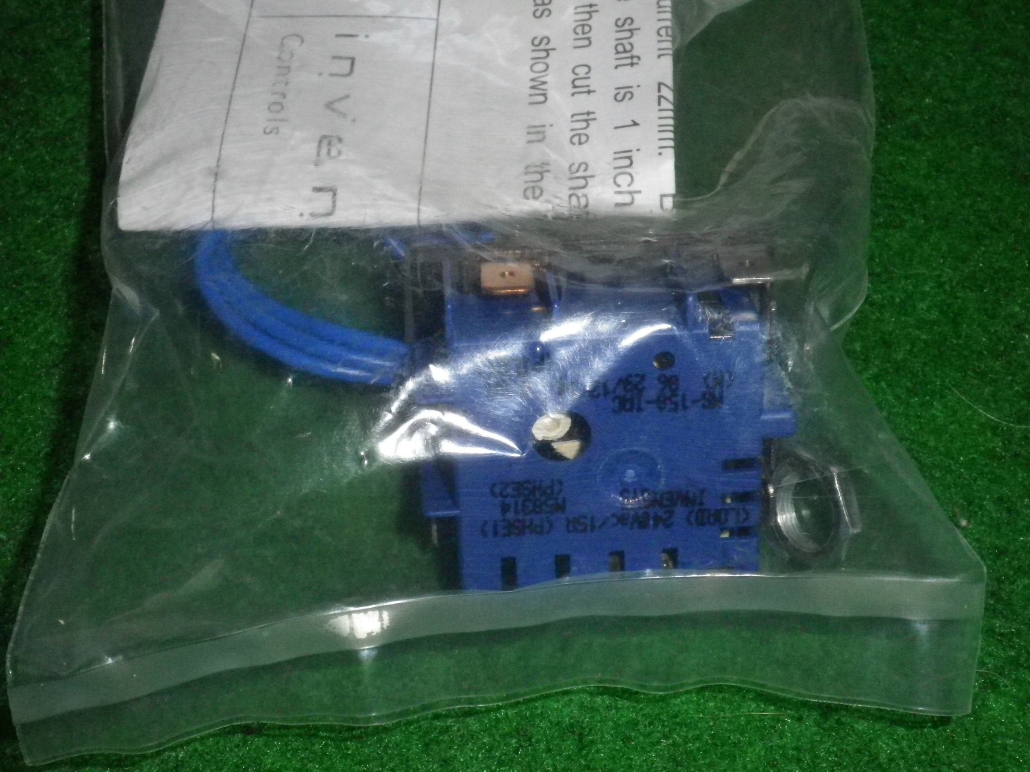 Invensys Universal Stove Hotplate Simmerstat Control with Isolated Pilot Lamp Switch - Part No. M583 - 14