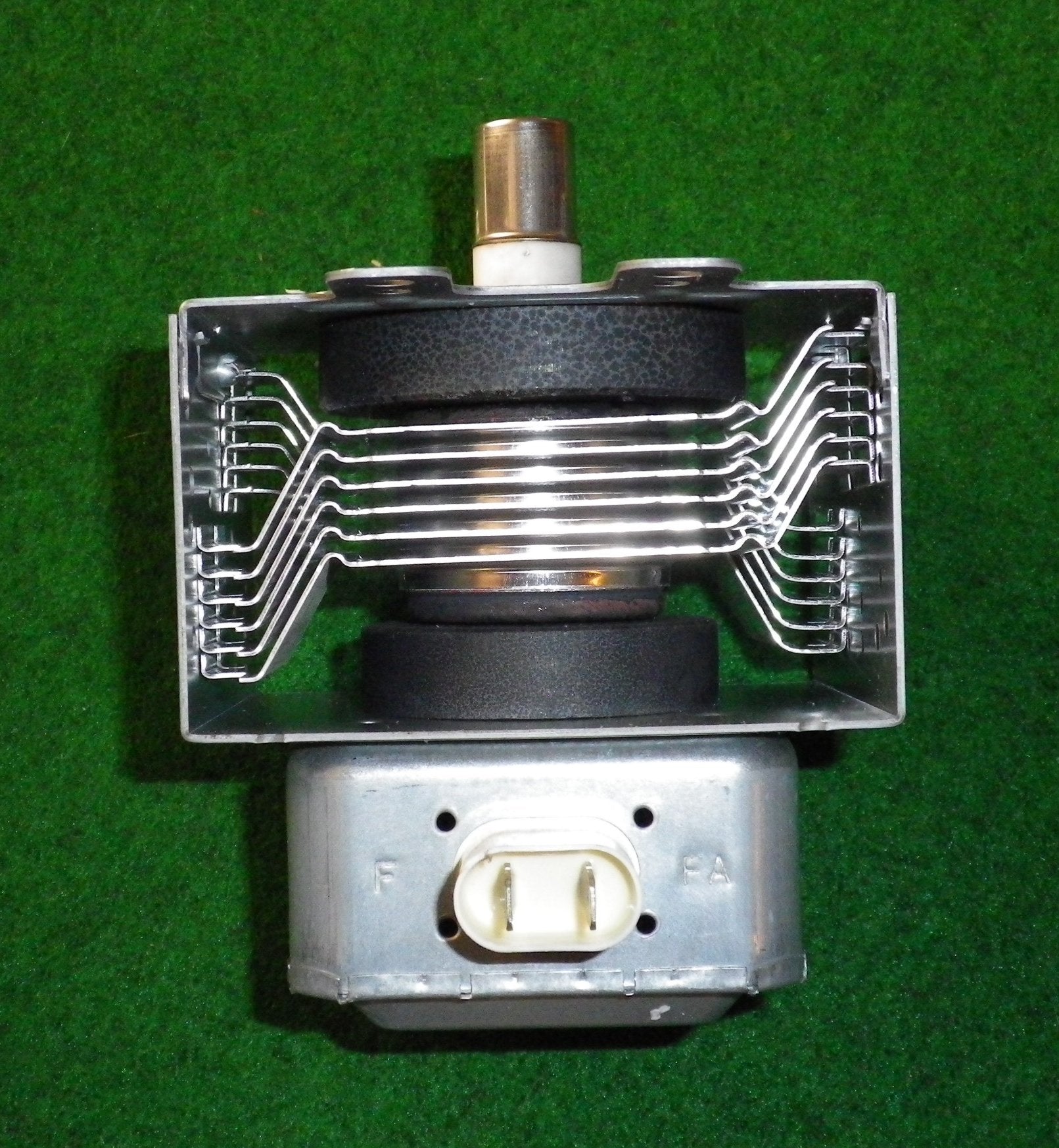 Inline Magnetron Compatible with Multiple Sharp Microwave Oven Models - Part Number MAG703