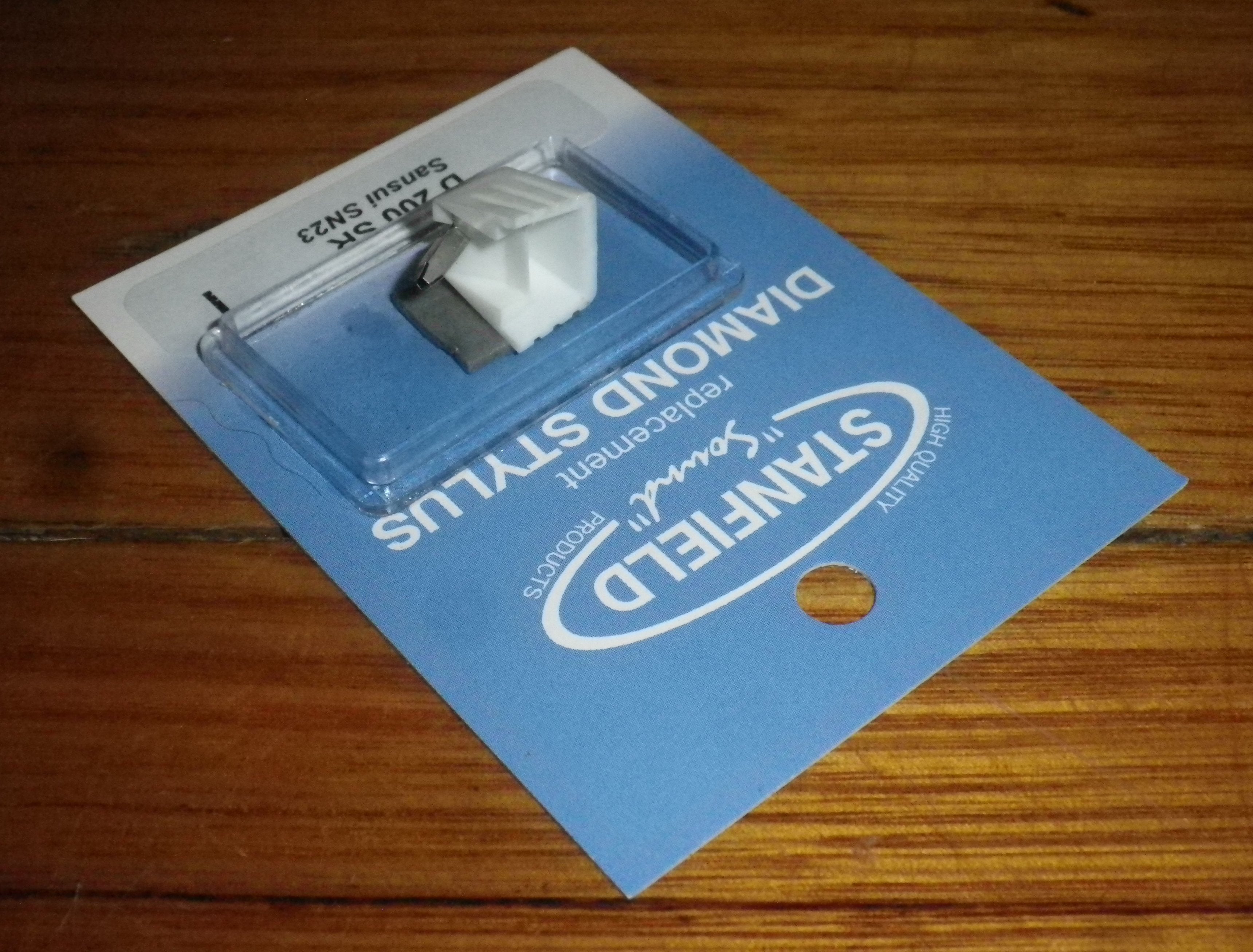 Stanfield D200SR Conical Diamond Stylus Compatible with Sansui SN23 Turntable
