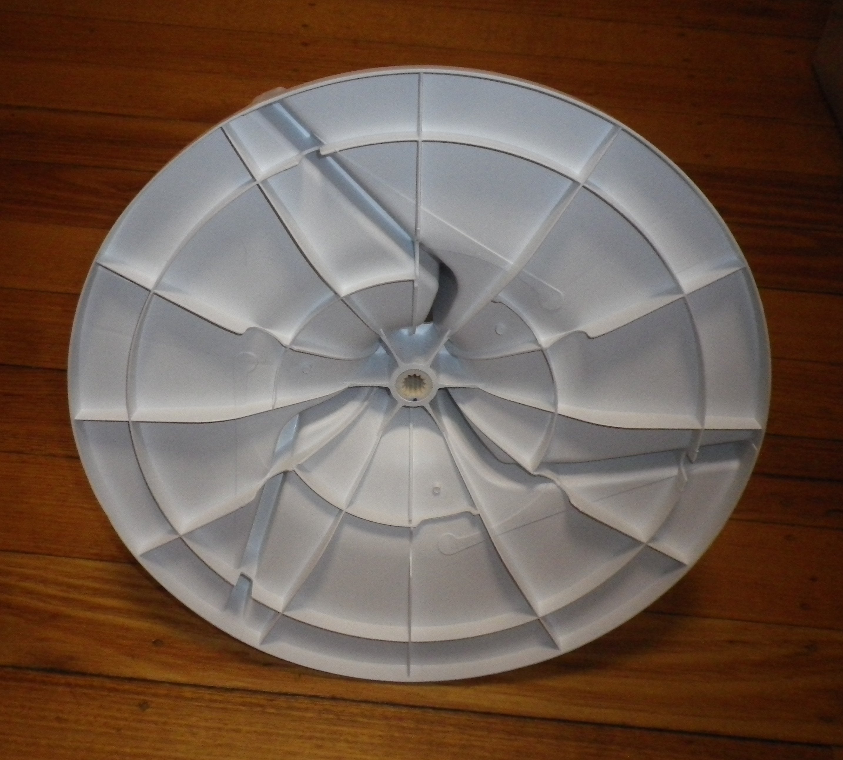 High - Quality Washing Machine Agitator for Simpson SWT1043, SWT7542, SWT8043 and Westinghouse WWT Models - Replacement Part # 4055678959
