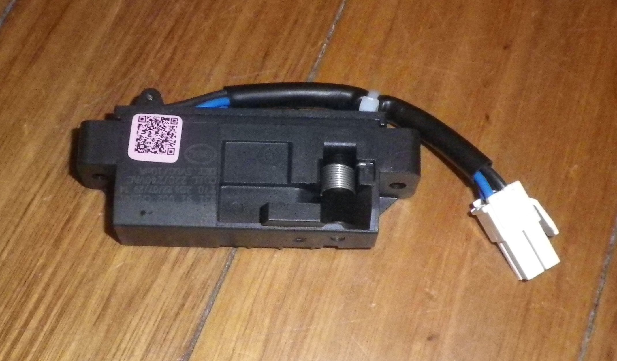 Haier HWT Series Top Loader Lid Lock Assembly - Part # H0034001068A