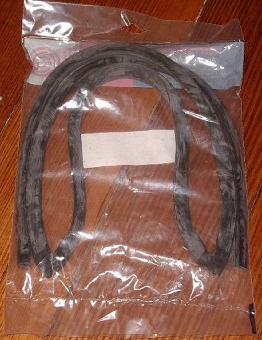 High - Quality Vulcan Dishlex Mark 7 and Mark 8 Dishwasher Upper Door Seal - Replacement Part # 7021966
