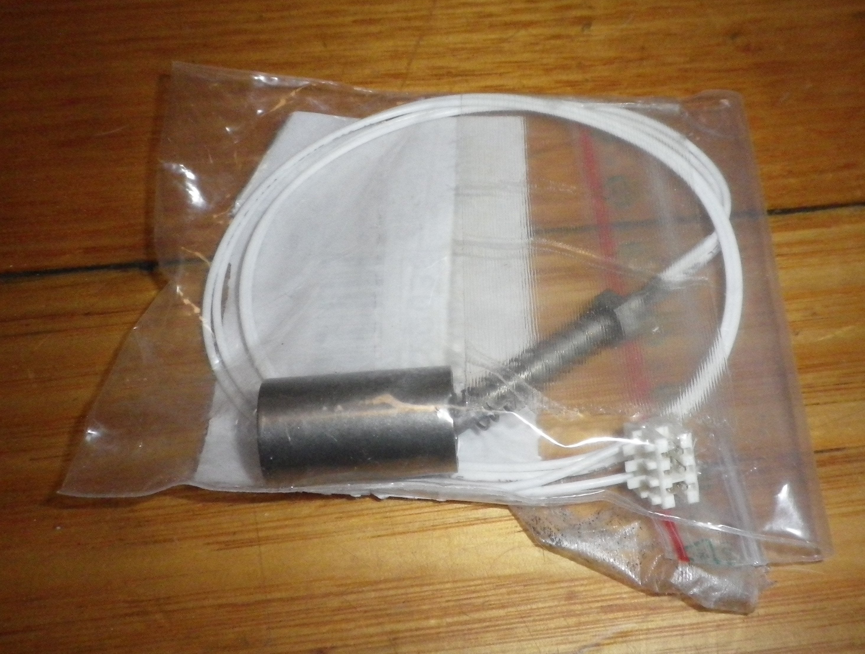 NEFF Teppan Yaki Grill Rear Temperature Sensor Replacement Part - Model Numbers 622038, 00622038
