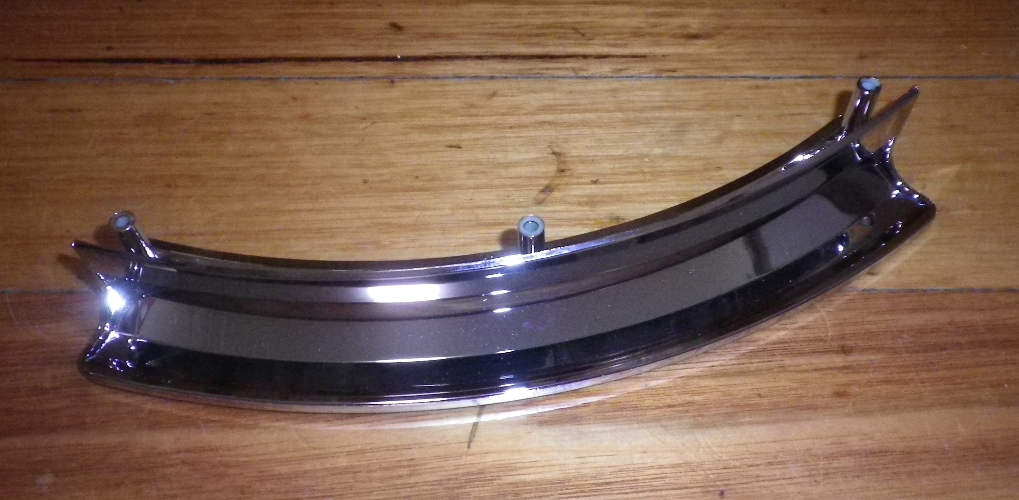 Chrome-Colored Door Handle for Siemens IQ500 Clothes Dryer - Part # 646944