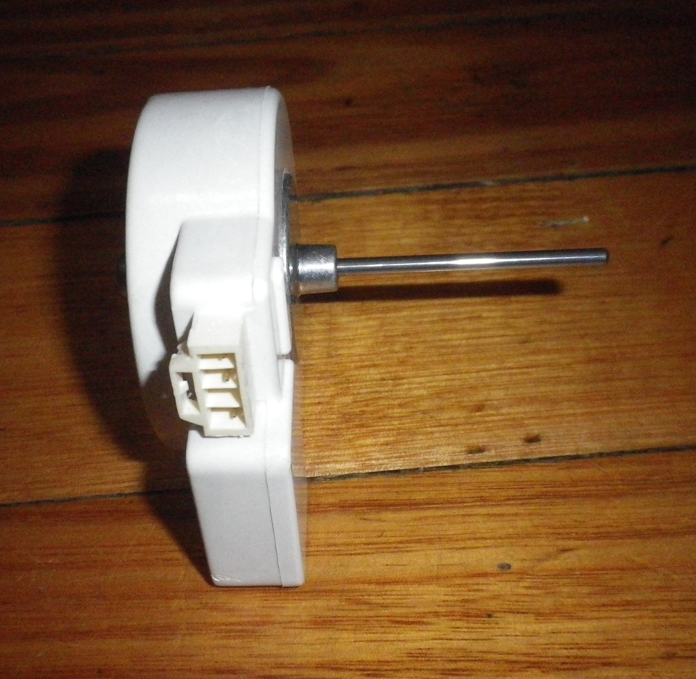 Samsung and Whirlpool Compatible Low Voltage Evaporator Fan Motor for No Frost Refrigerators - Part # SAM013