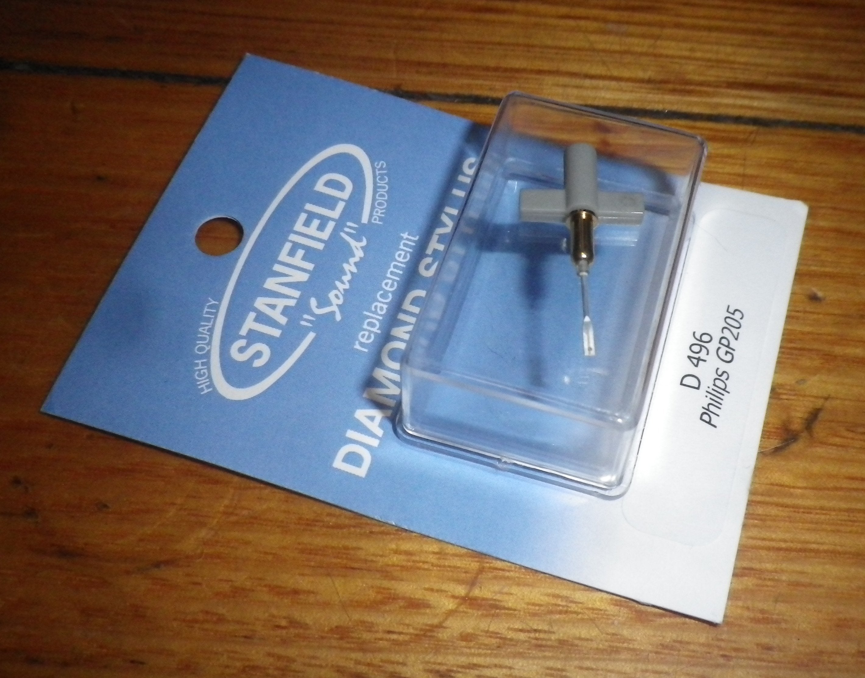 High - Quality Compatible Turntable Stylus for Philips GP204 and GP205 - Part Number D496SR