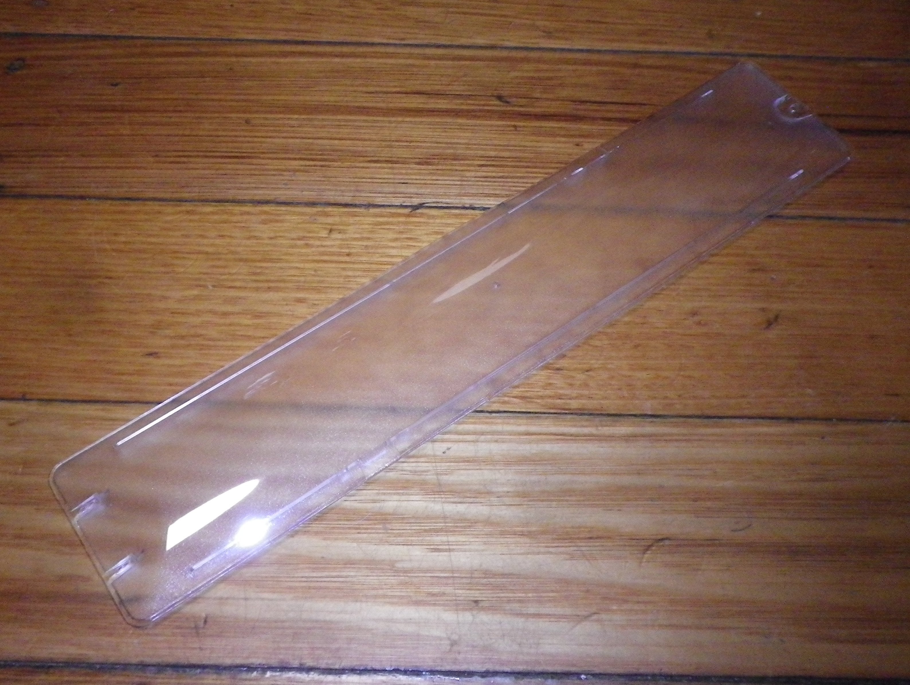 Omega Rangehood Plastic Light Cover/Diffuser - Part # 03294757