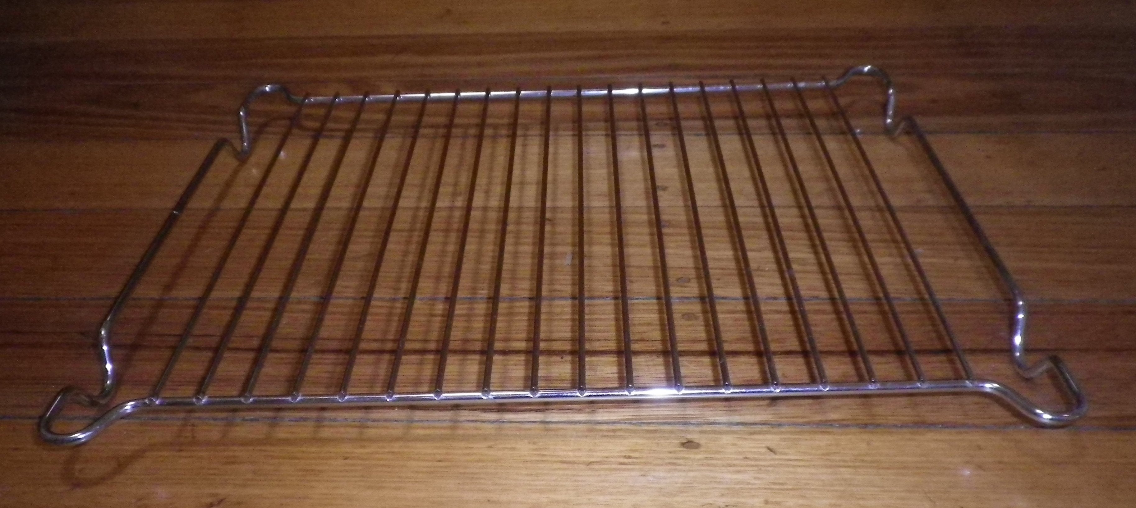 Omega Oven Grill and Baking Tray Insert - 383mm Length x 285mm Width x 23mm Height, Part Number 12200090