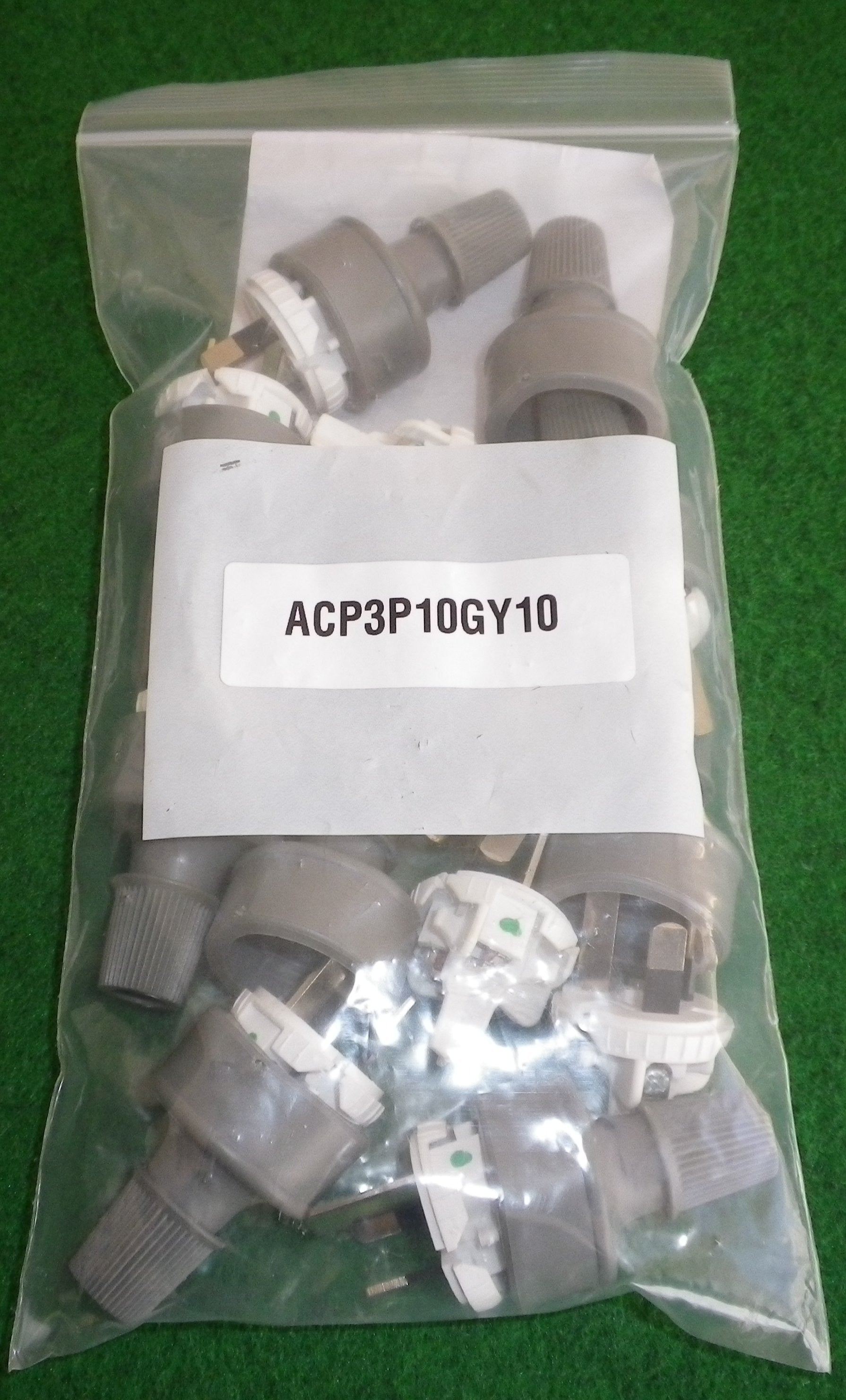 Pack of 10 Grey 10Amp 240V Australian 3 - Pin Mains Plug Tops - ACP3P10GY10