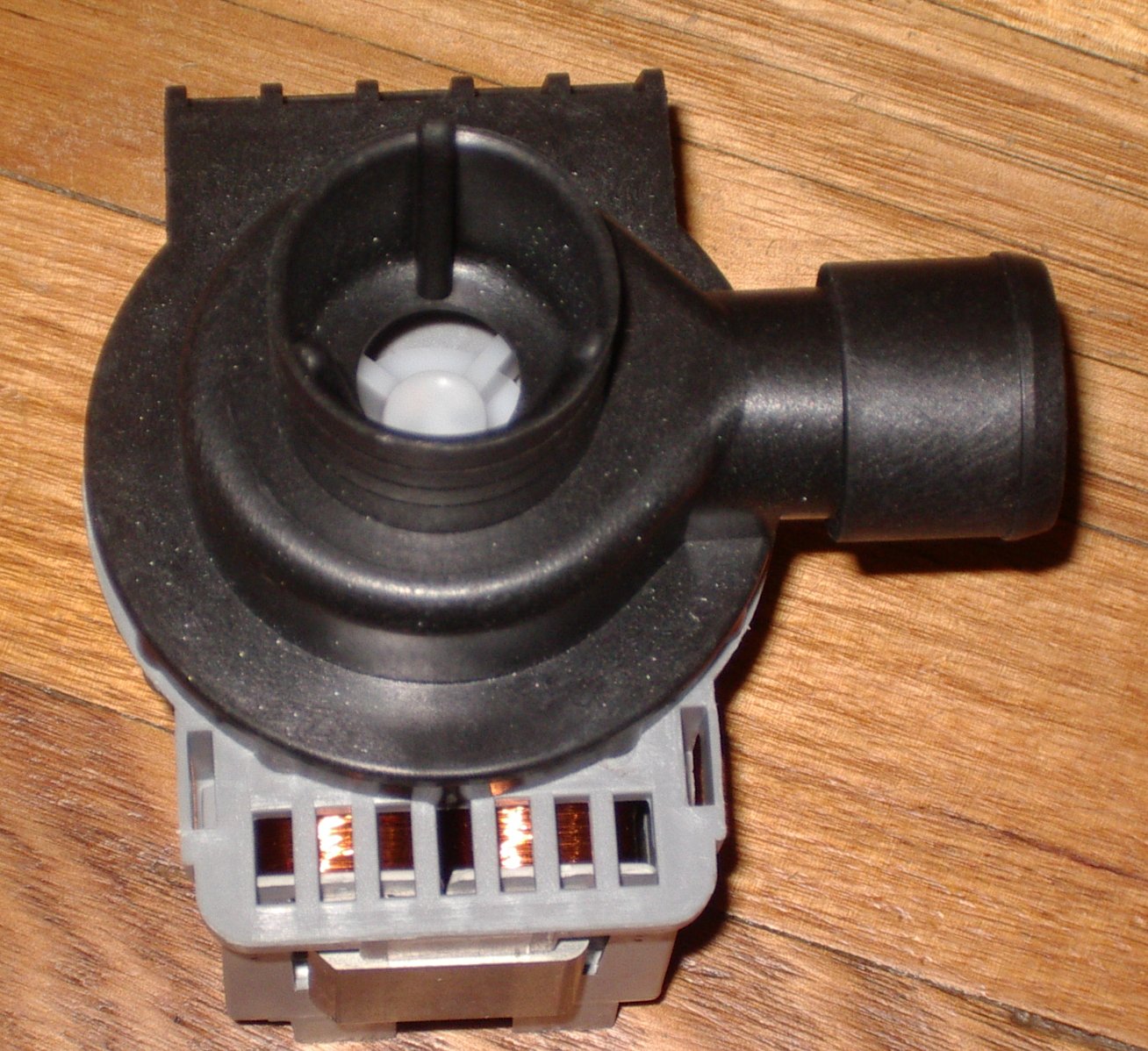 Large Base Hoover Magnetic Pump Motor for Washing Machines - Part Number UNI276