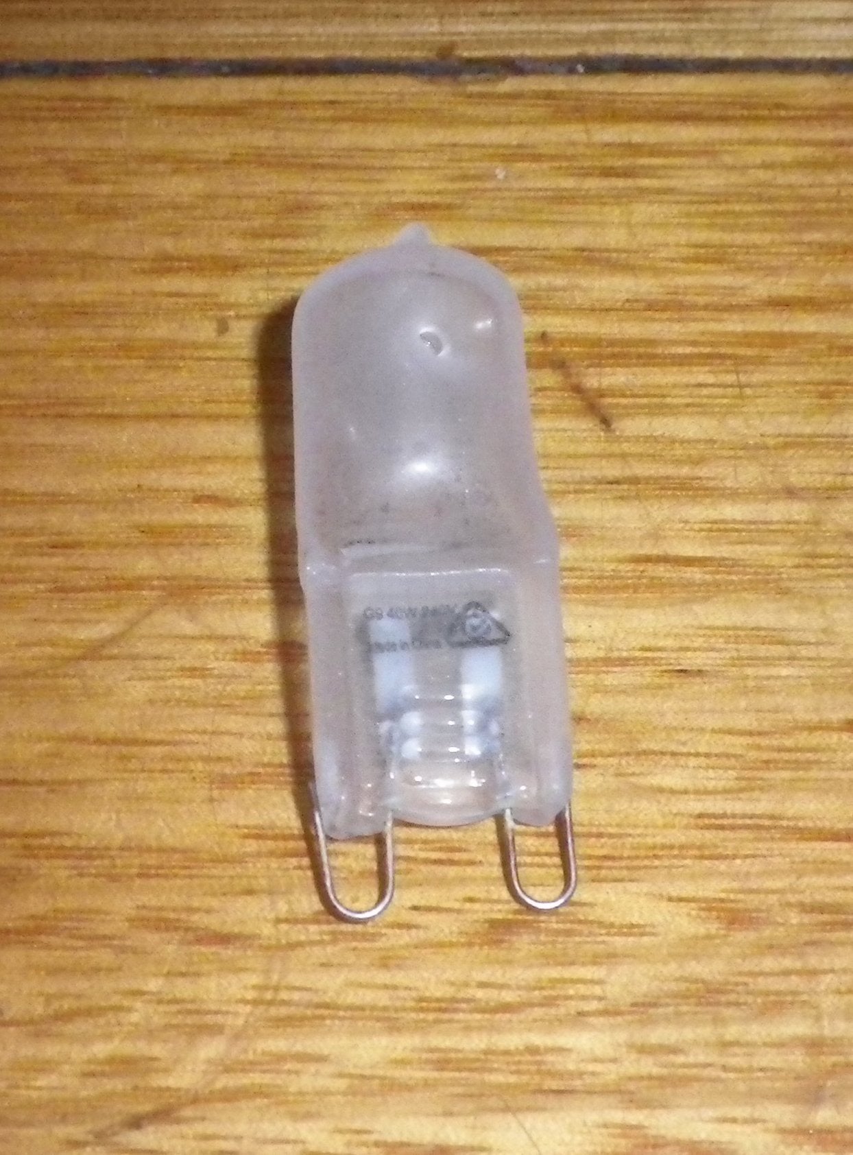 Philips 40-Watt 240-Volt Frosted Quartz Halogen Wedge Globe Lighting Bulb with G9 Base - Part Number 421981