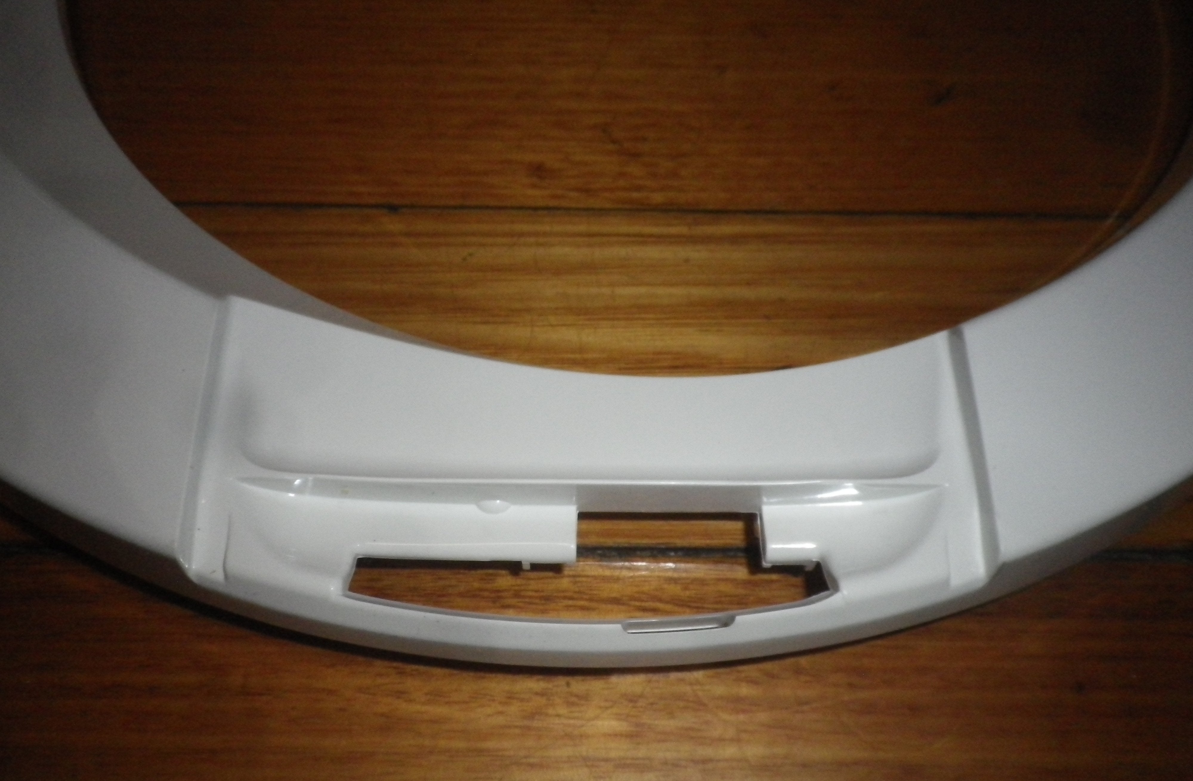 Simpson Front - Loading Washer White Outer Door Moulding - Part # 1325485009