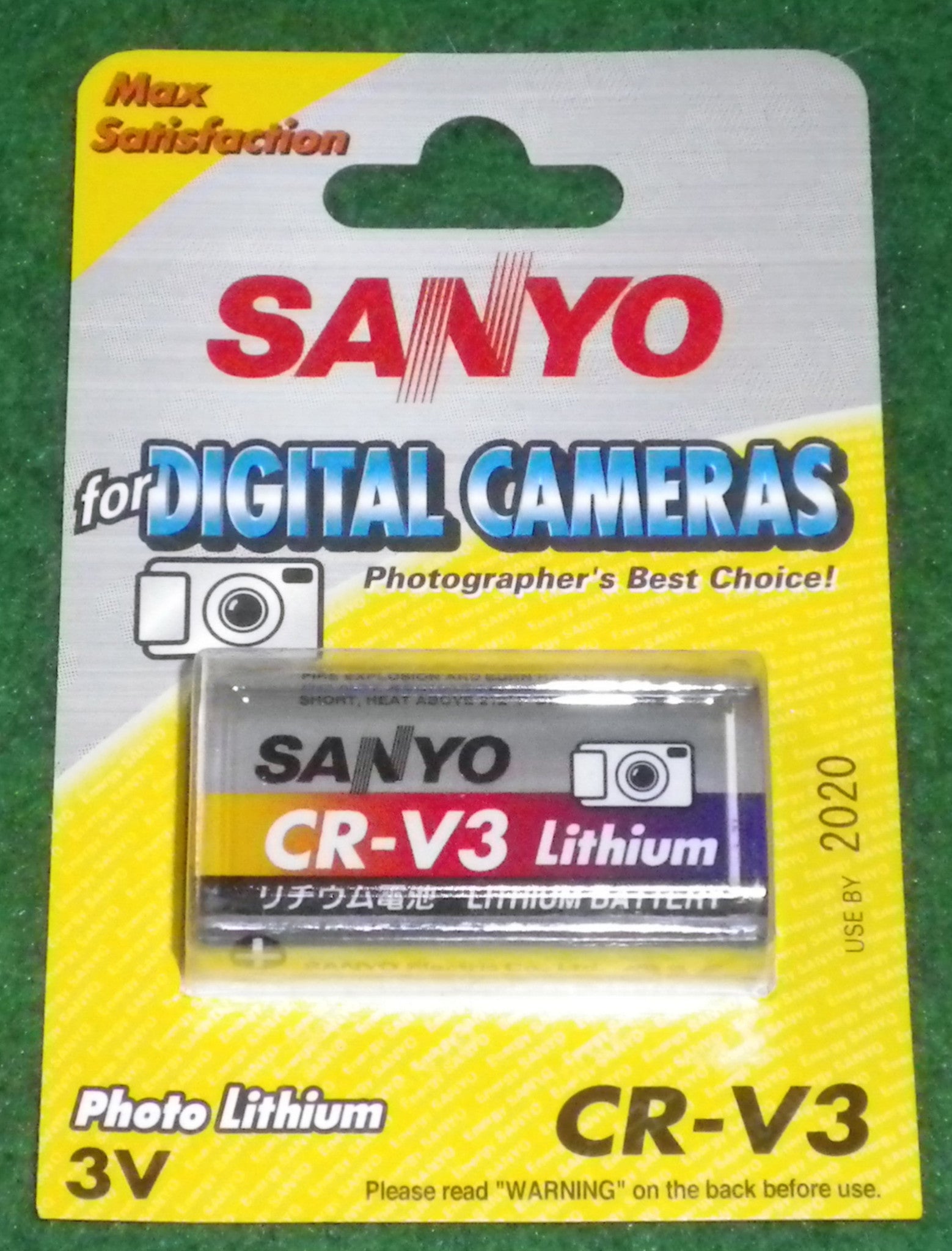 Sanyo 3 Volt Lithium Battery for Photographic Cameras - Model CR-V3