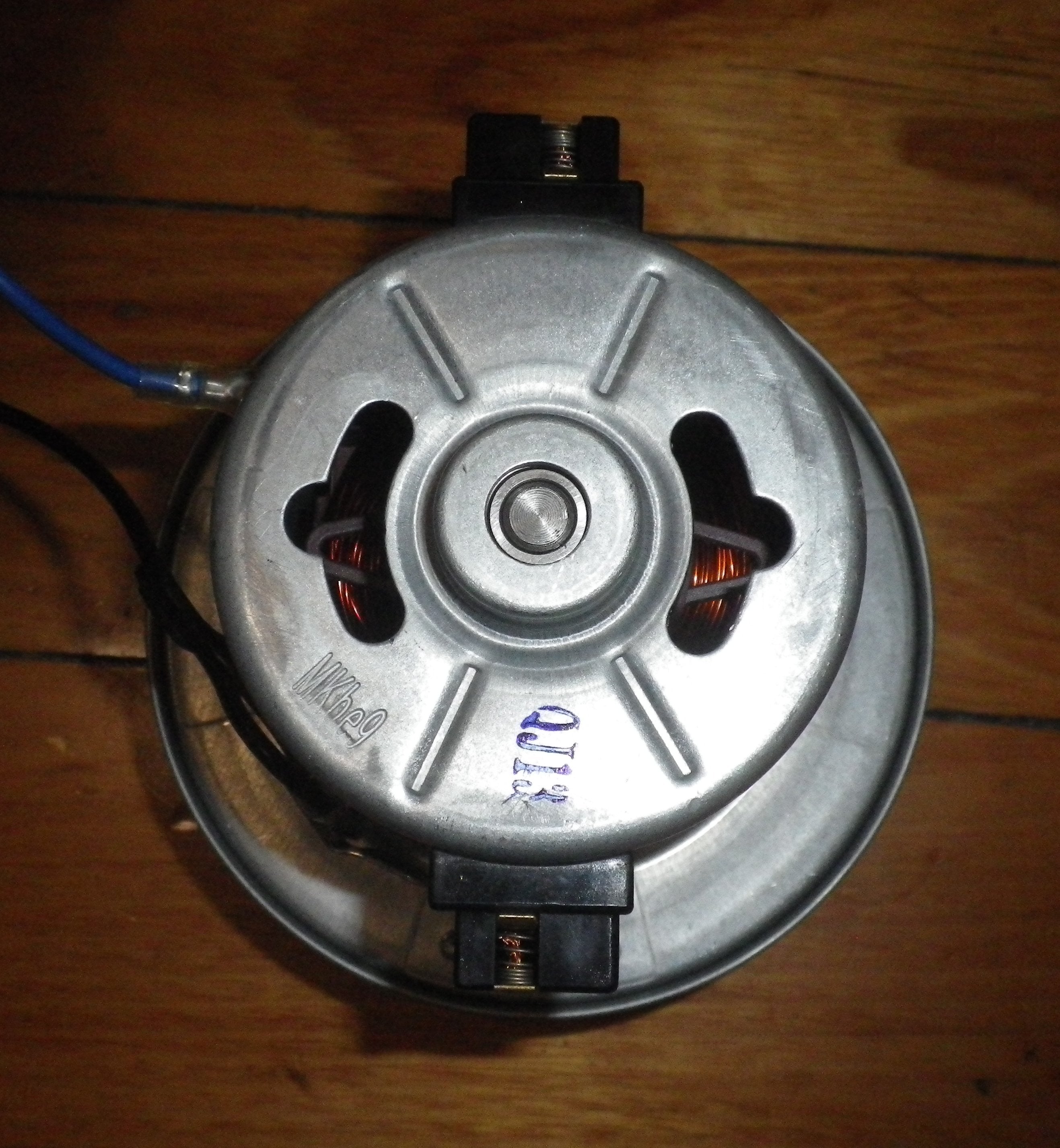 High - Performance Volta MobiMaxx U3510 1800 - Watt Vacuum Cleaner Fan Motor and Housing Assembly - Part Number B187076A401R