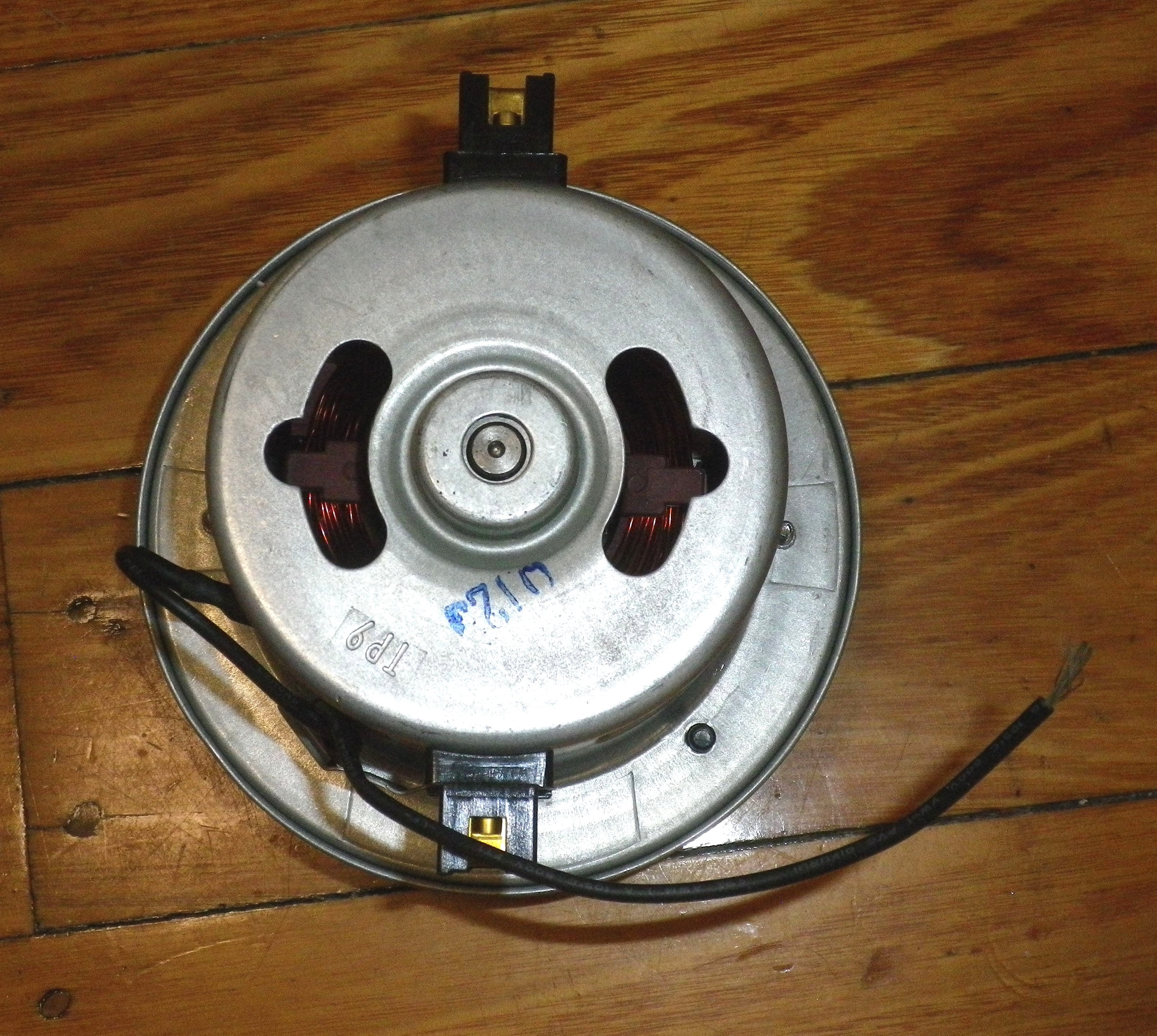 2000W Volta Advantage Plus U5420 Vacuum Fan Motor - Part # B6110770603R