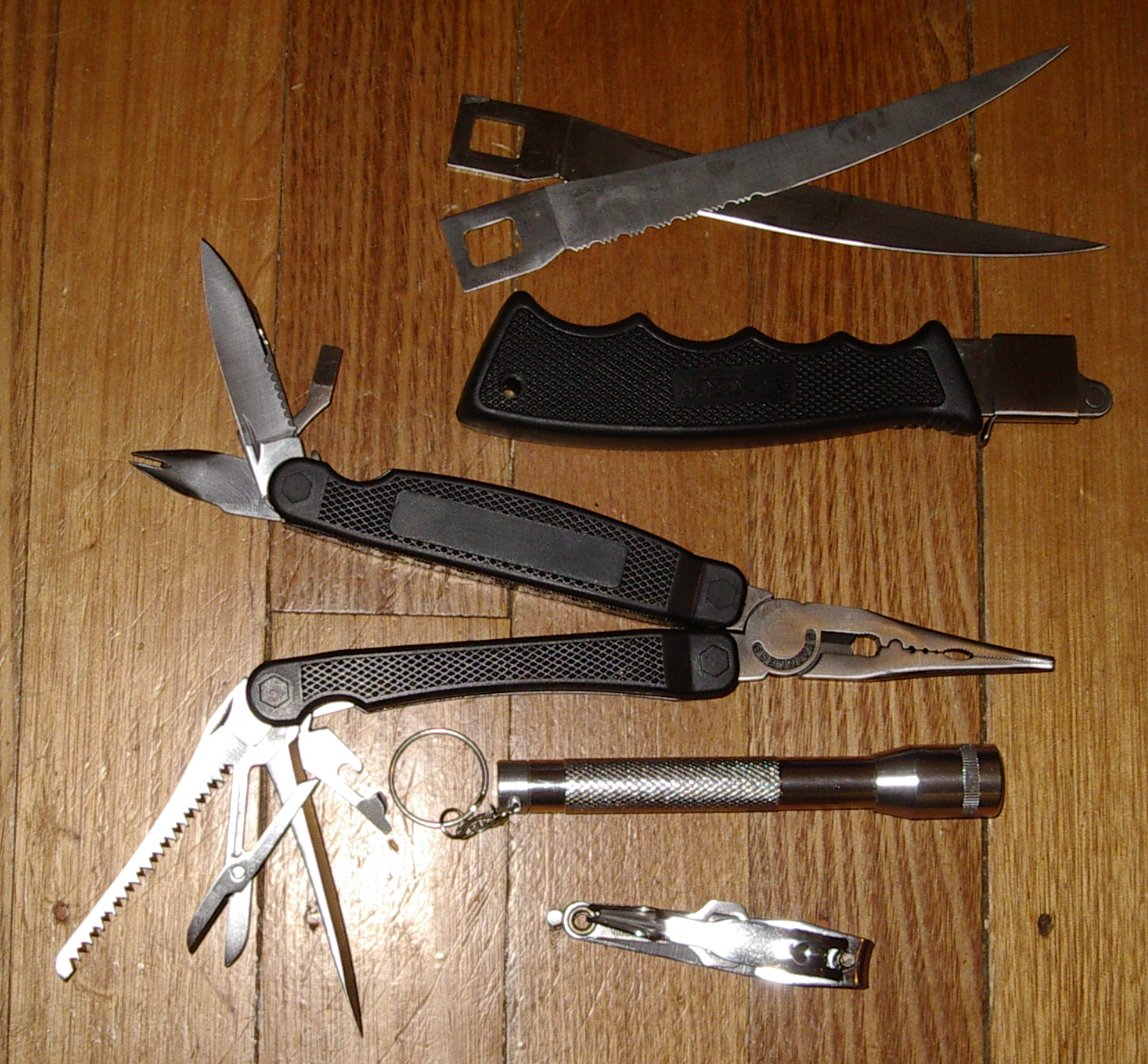 Convenient and Compact 23-in-1 Fisherman's Belt Tool Set - Model WS1958