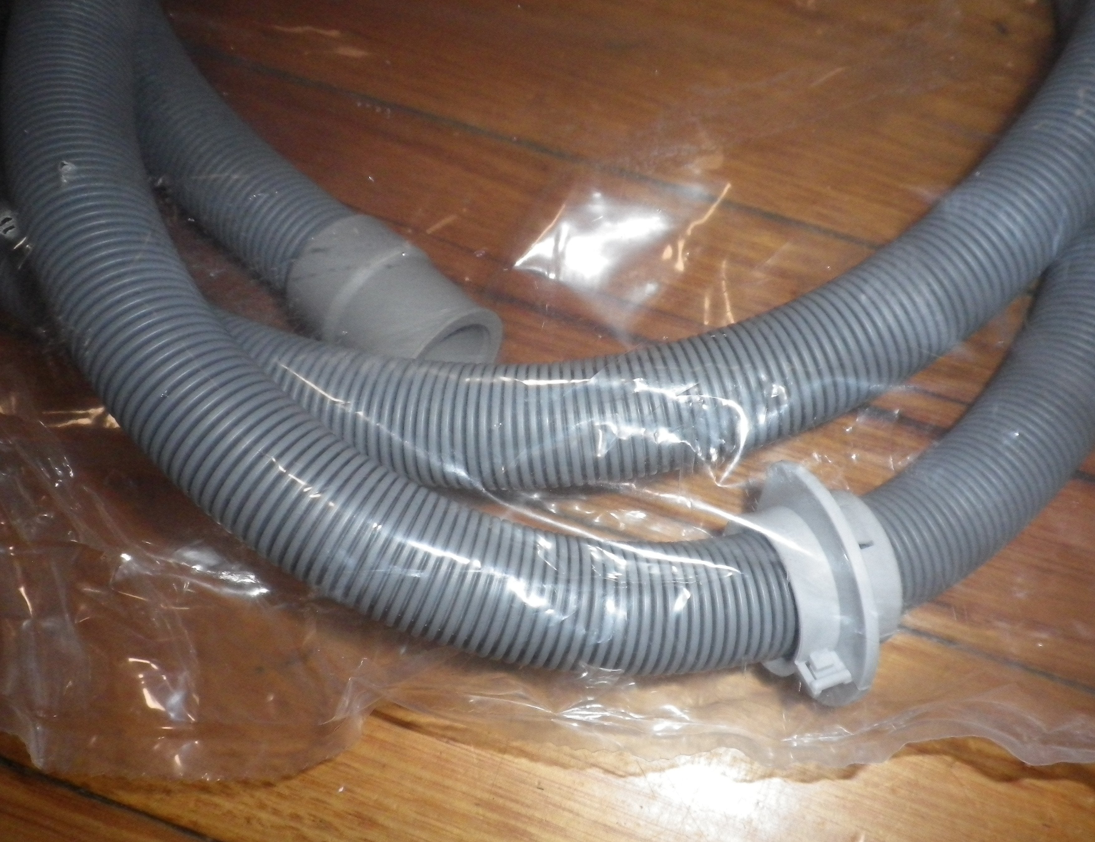 2.23m Plastic Drain Hose for Simpson, Dishlex, Electrolux Dishwashers - Part #140003571019