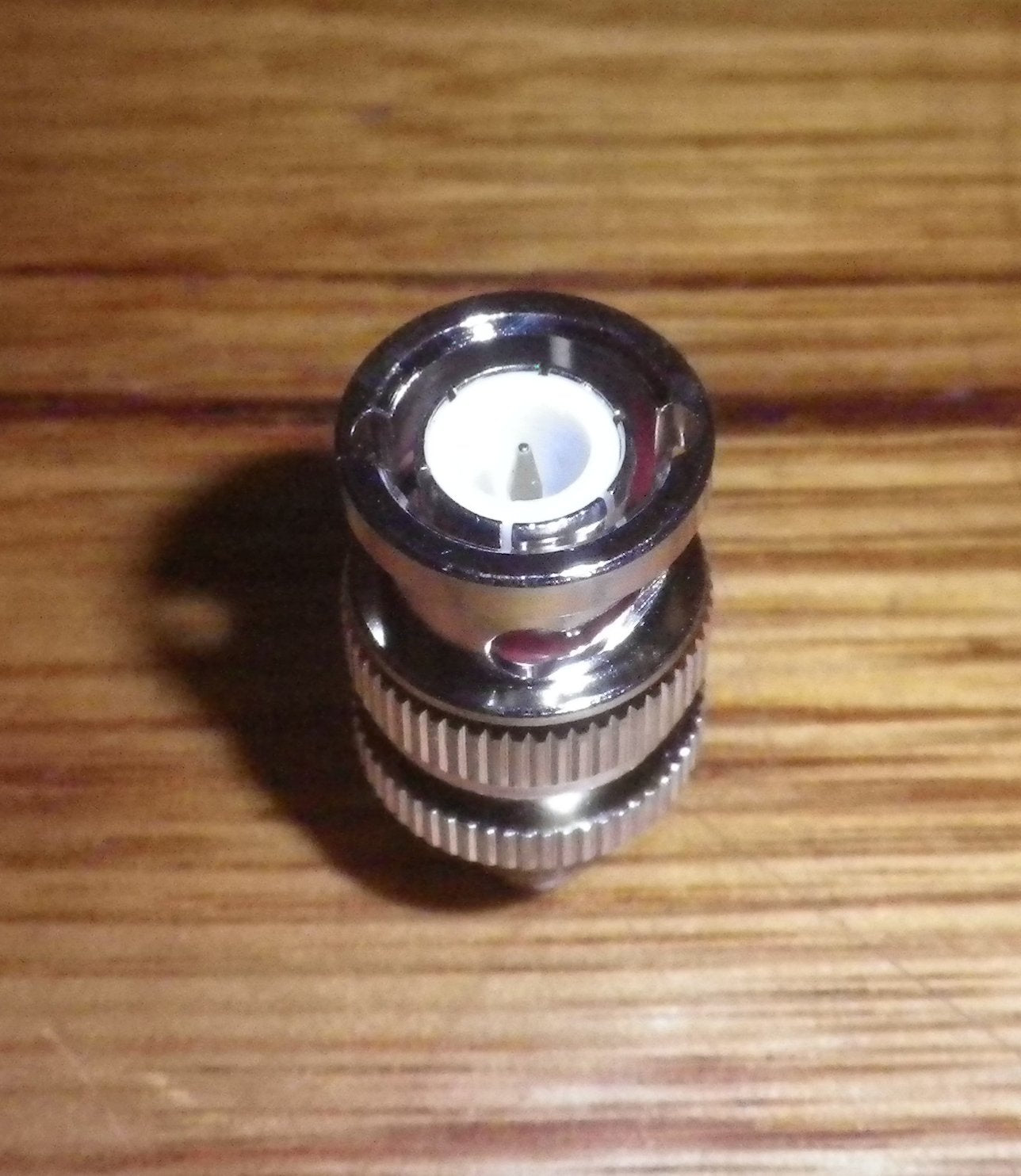 High - Quality Video/Antenna Adaptor: BNC Male Plug to SMA Female Socket, Part # SMA430