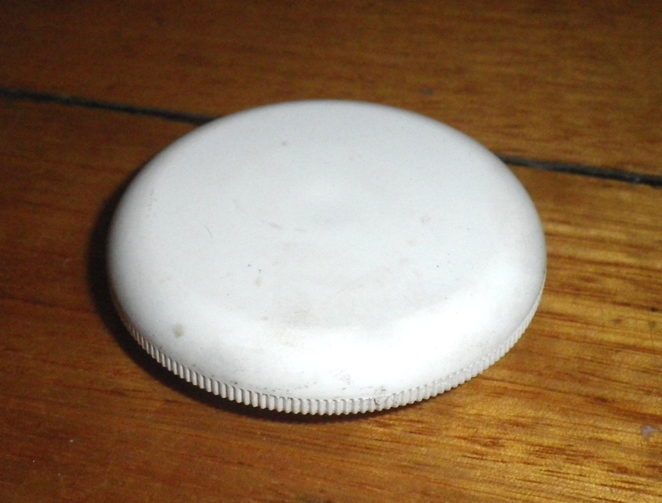 Genuine Replacement Lower Spray Arm Cap for Simpson Riviera and Early Silencio Dishwashers - Part Number 0065400019