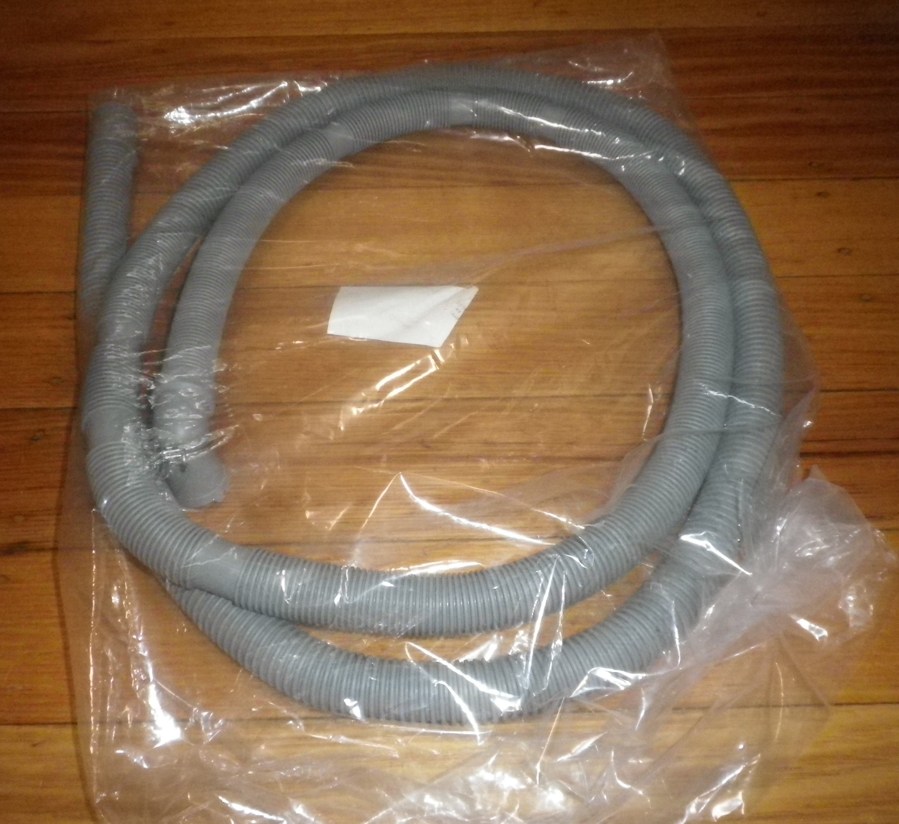 2.75m Simpson SWF14843 Plastic Drain Hose for Front Load Washers - Part # 4055690566
