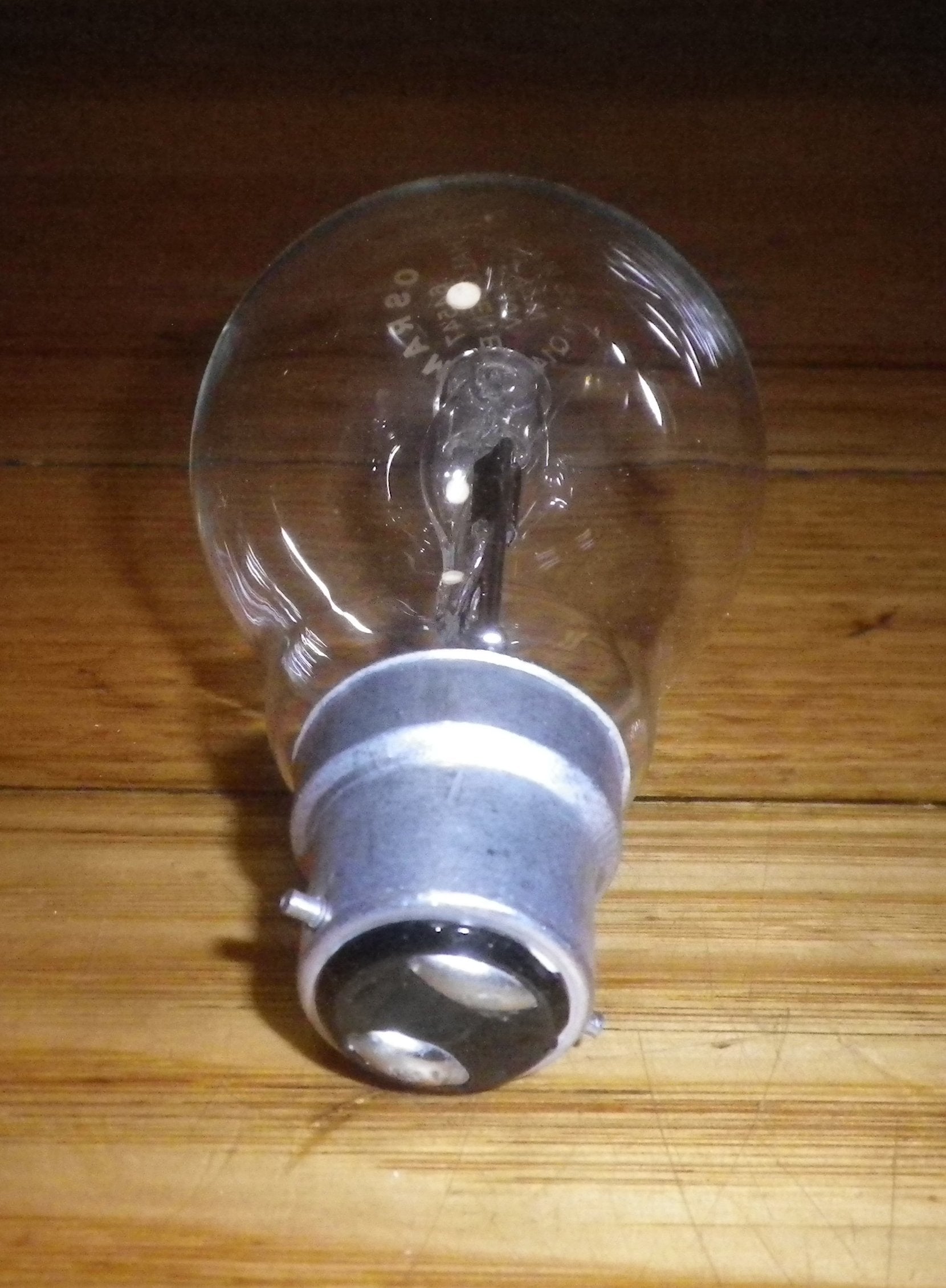 Osram 77-Watt 240-Volt B22d BC Fancy Round Halogen Light Globe - Part # 936073