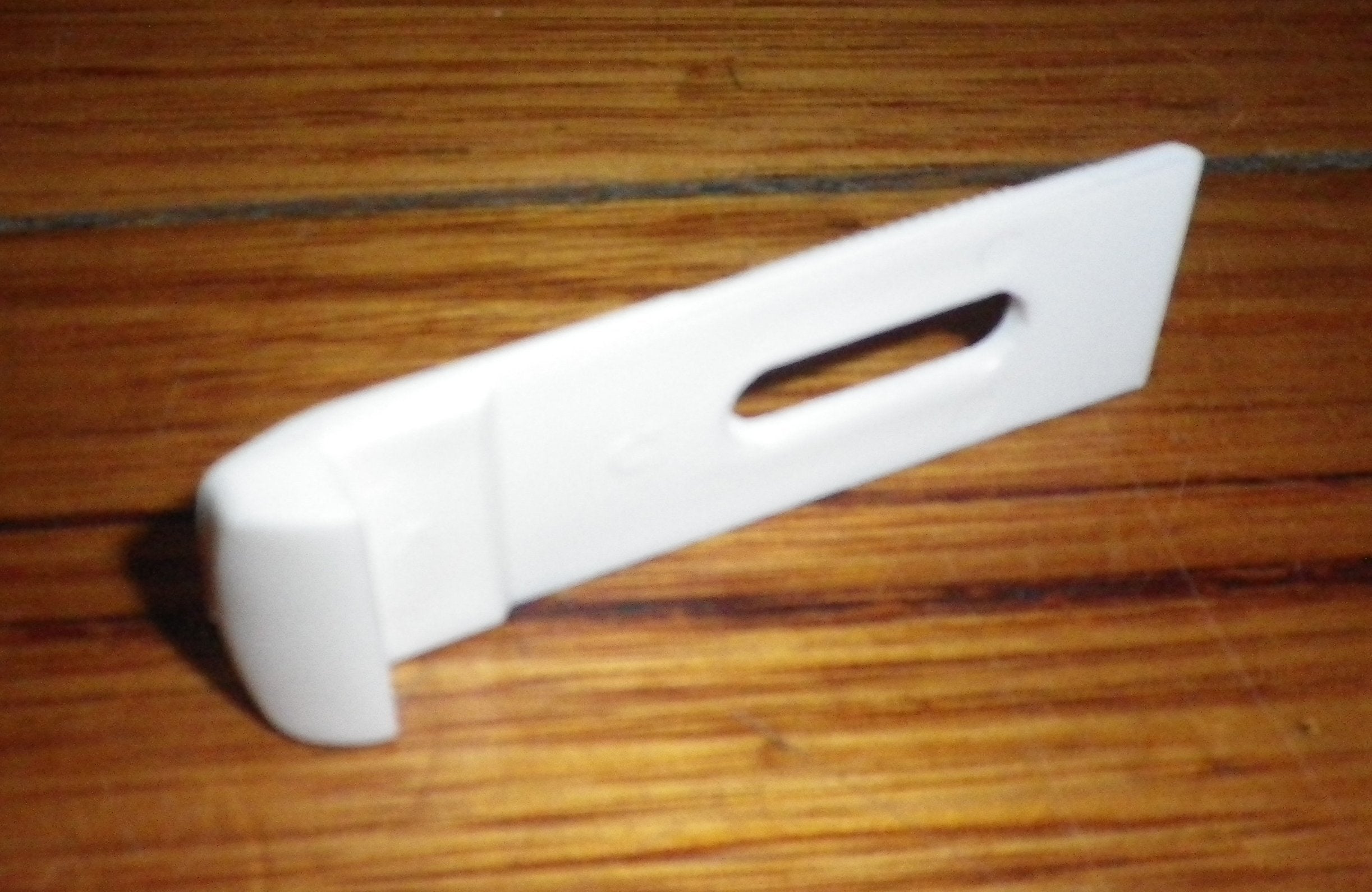 Vulcan Dishlex Mark 7/8 Plastic Dishwasher Door Latch Tongue - Part # 7021974, DWV038G