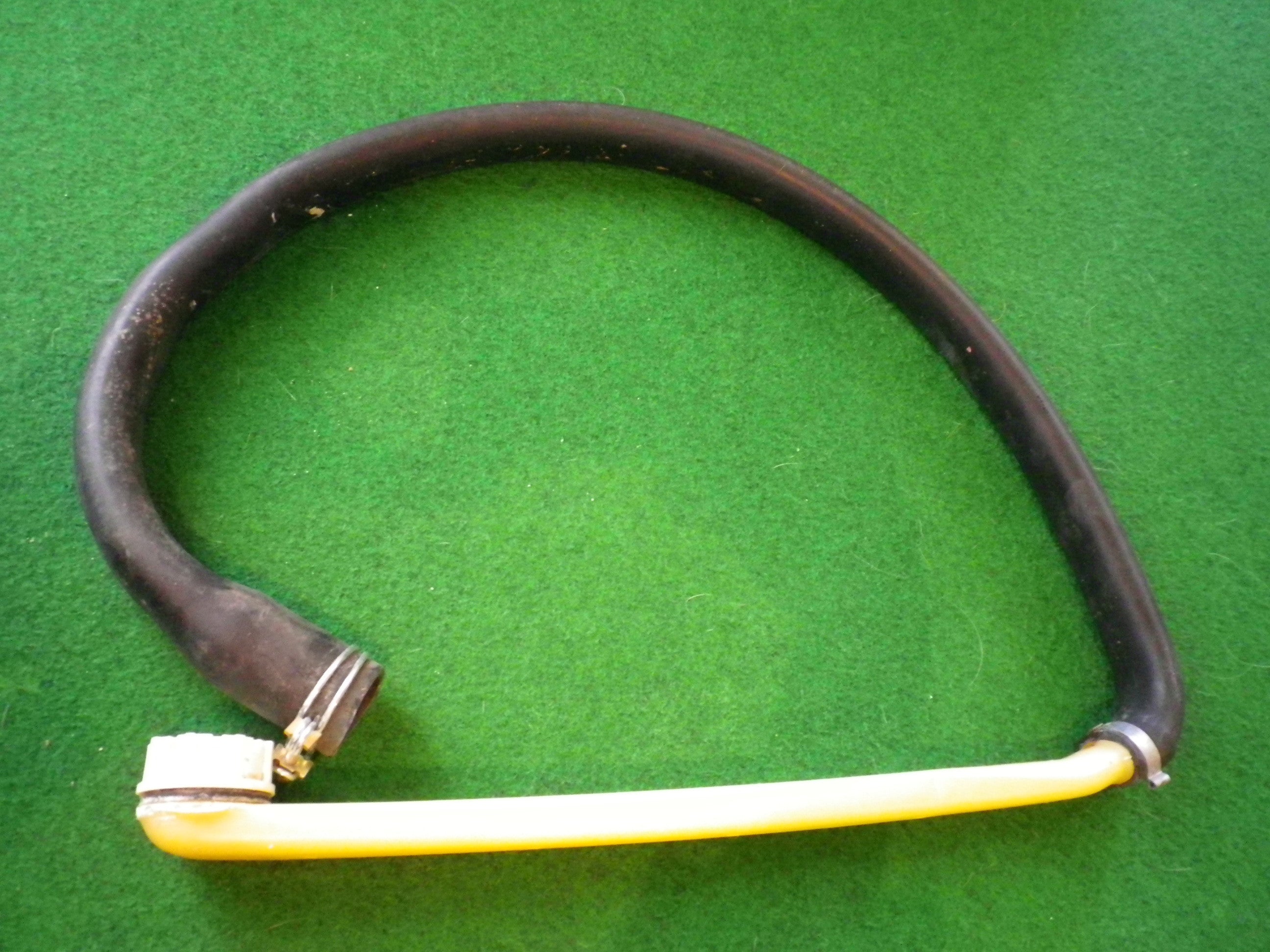 Pre-owned Westinghouse SB920WE Dishwasher Top Spray Arm Inlet Assembly Hose - Replacement Part # 366114KSH