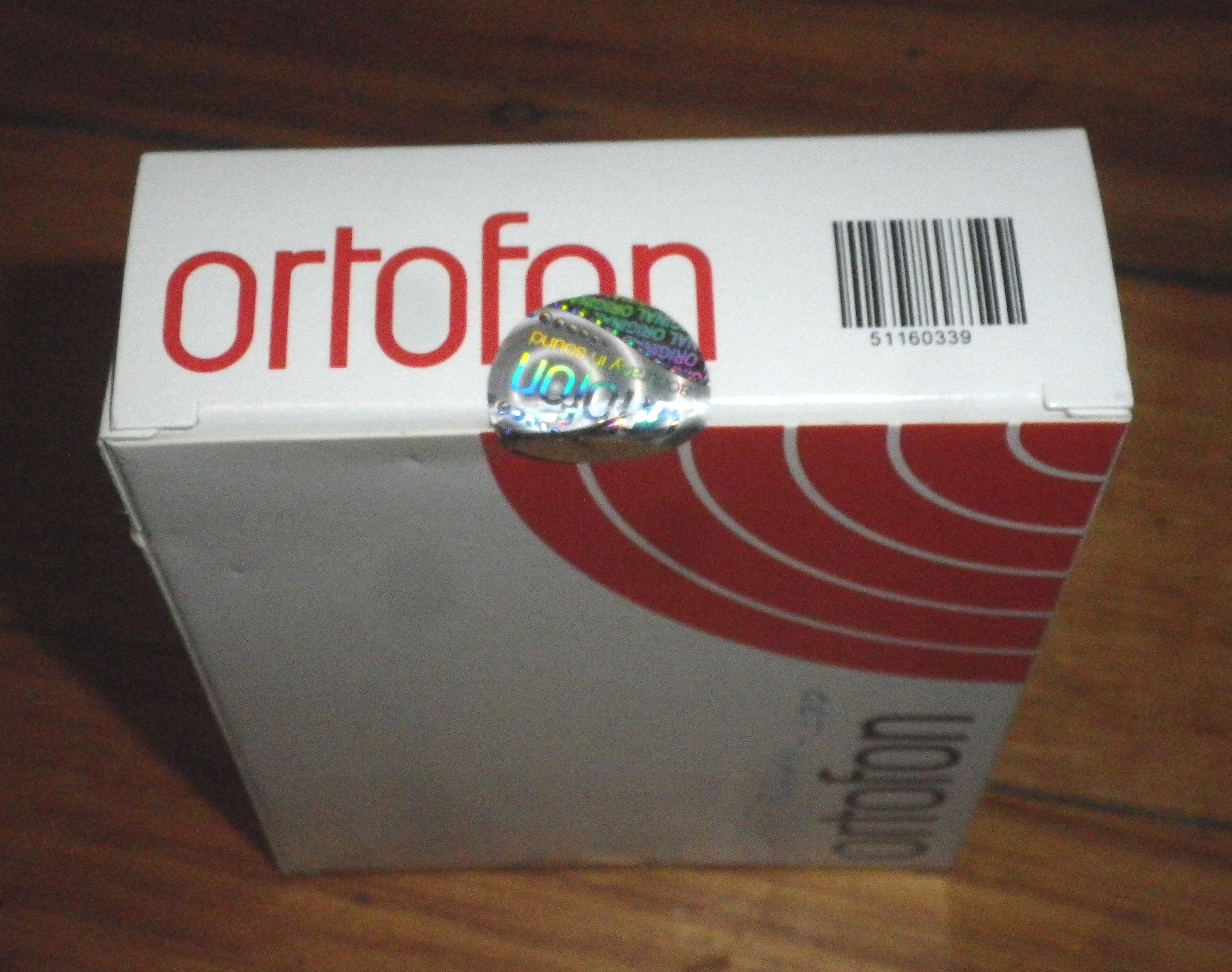 Ortofon OM5S Spherical Tip Moving Magnet Cartridge for Vinyl Record Players in Retail Packaging
