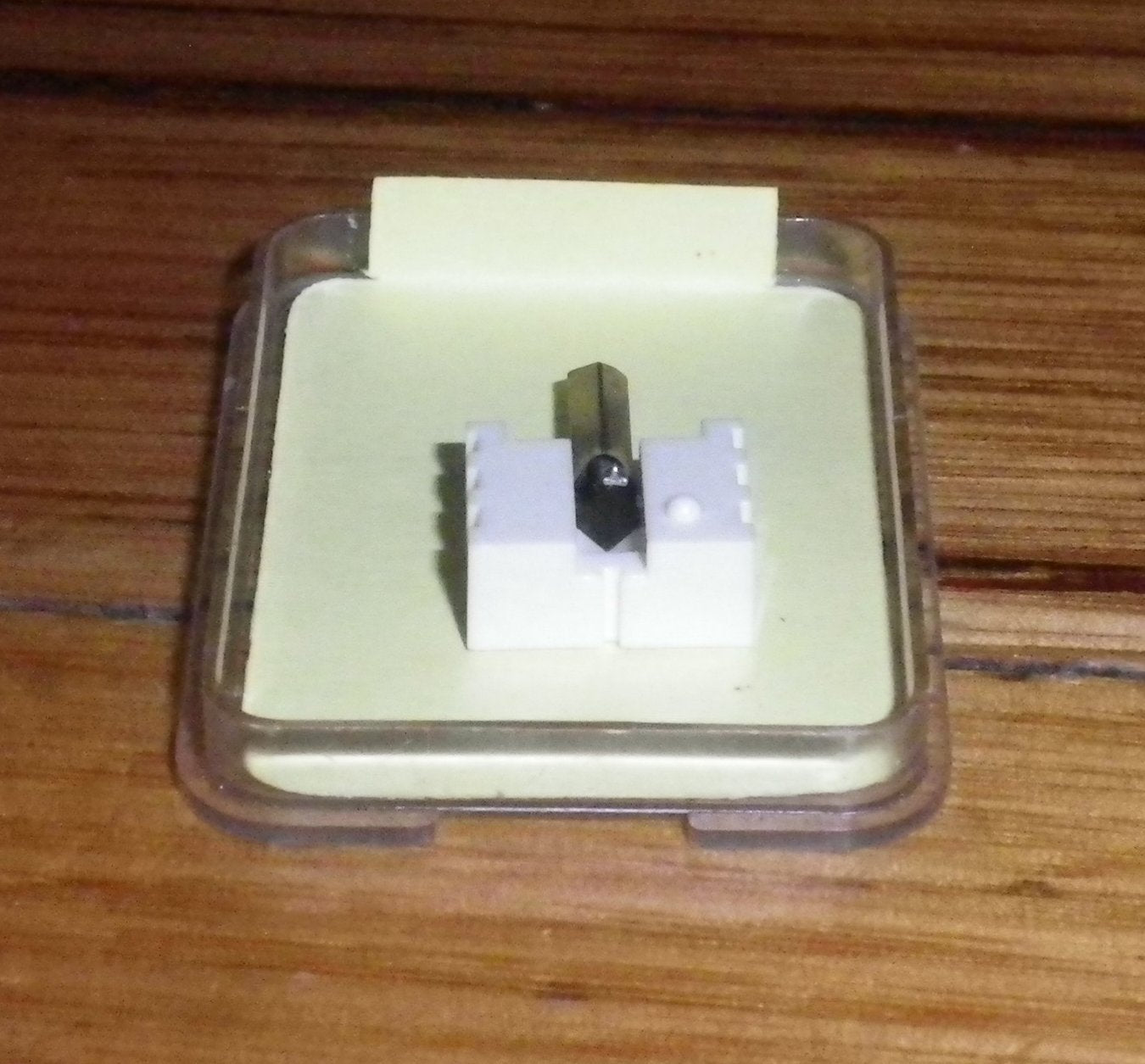 High - Quality Sanyo ST5D Compatible Turntable Stylus Replacement Part # D167SR