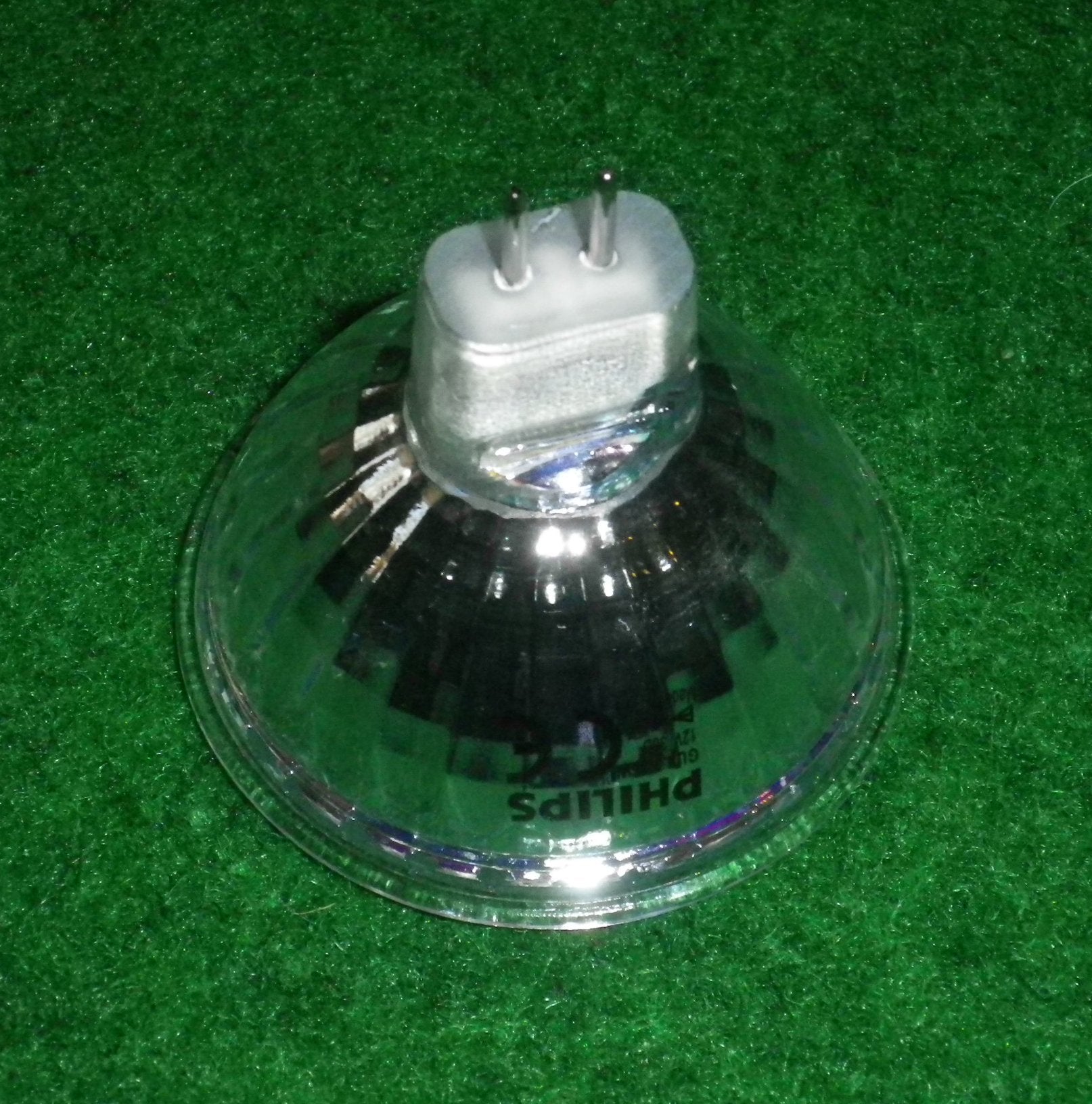 Philips 35W 12V MR16 36° Dichroic Halogen Bulbs - Pack of 6 (Part # 230526)