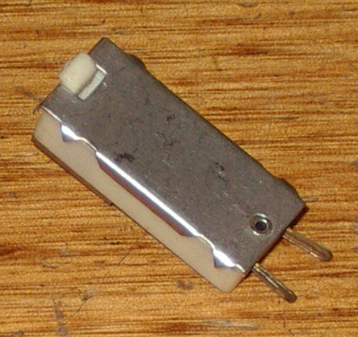 PC01 Mono Ceramic Cartridge with Sapphire Stylus and Cover