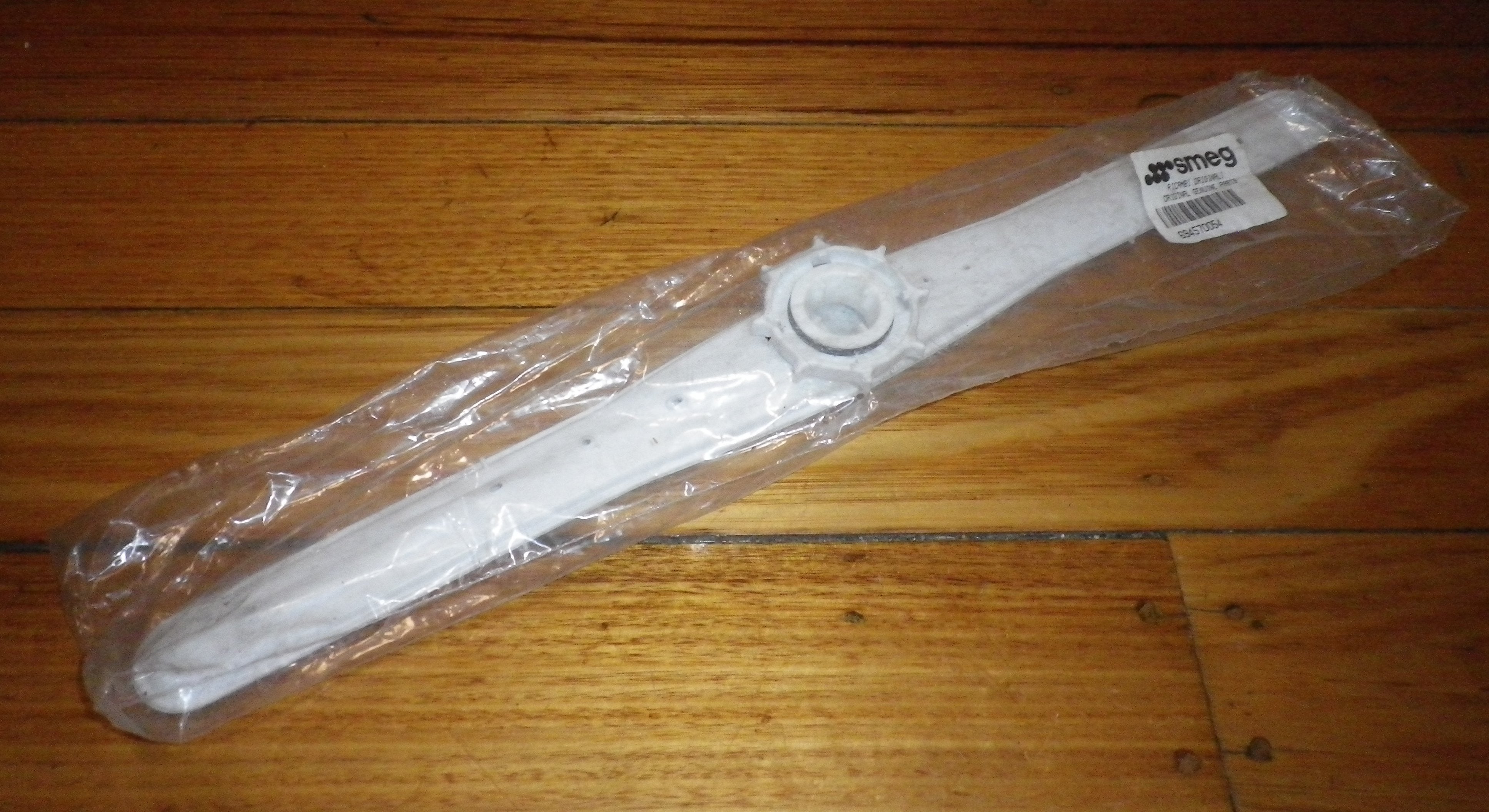 Omega and Smeg Brand New Plastic Upper Spray Arm for Dishwashers - Part Number 694570054