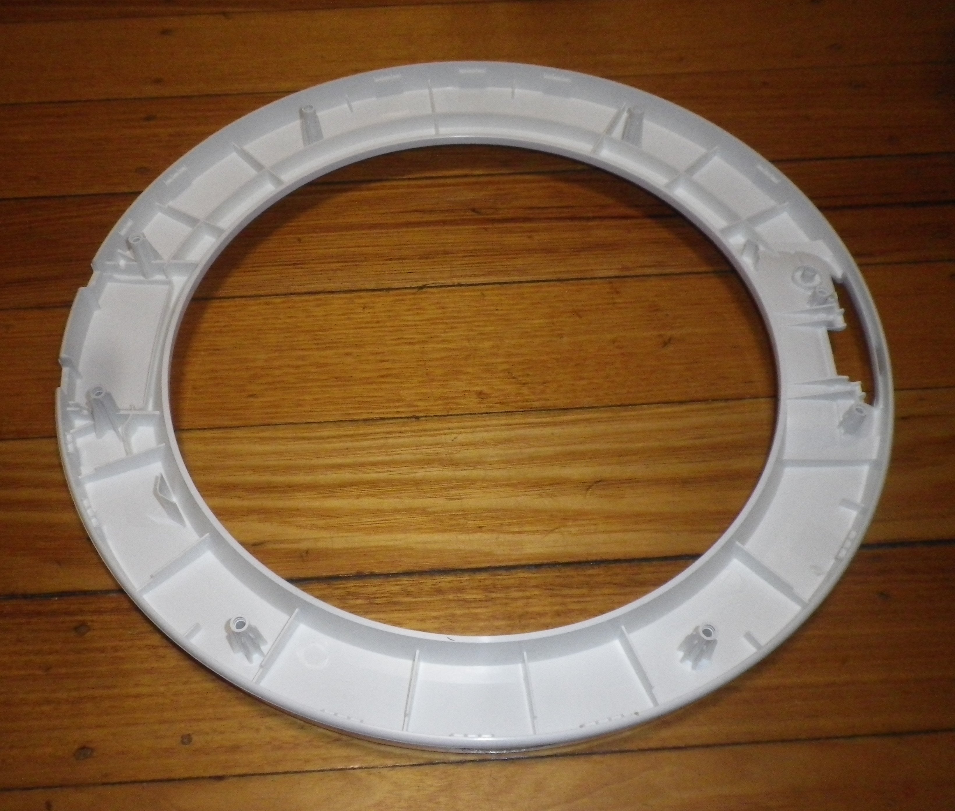 Simpson Front - Loading Washer White Outer Door Moulding - Part # 1325485009