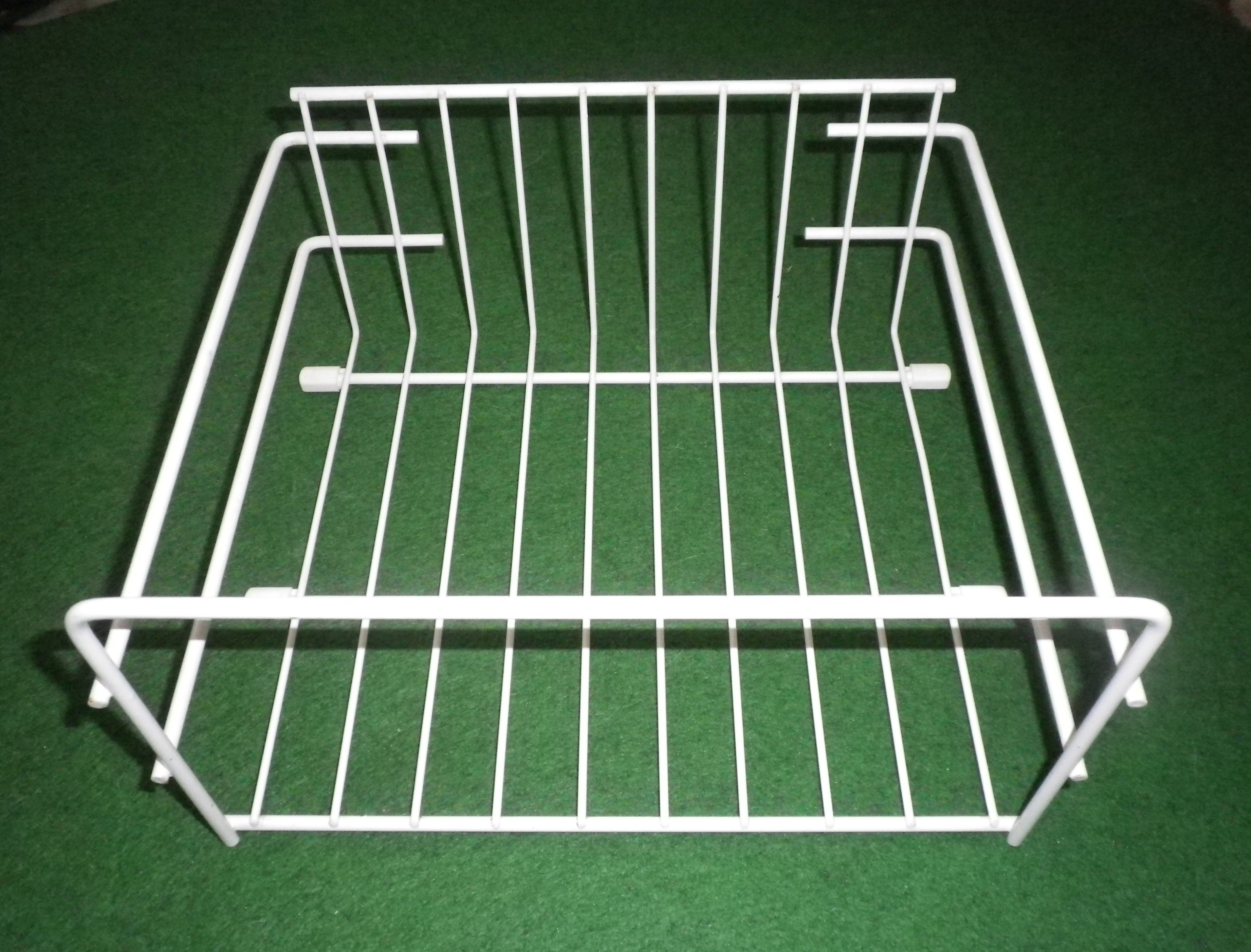 Pre - owned Westinghouse RS623S Top Freezer Basket - Part # 1406067SH