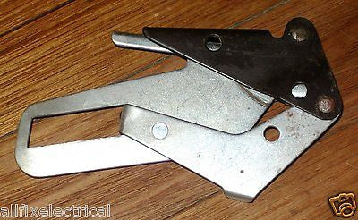 Pre-owned Chef Early Majestic Grill Door Hinge Assemblies (Pair) - Part Numbers 30007LH and 30007RH