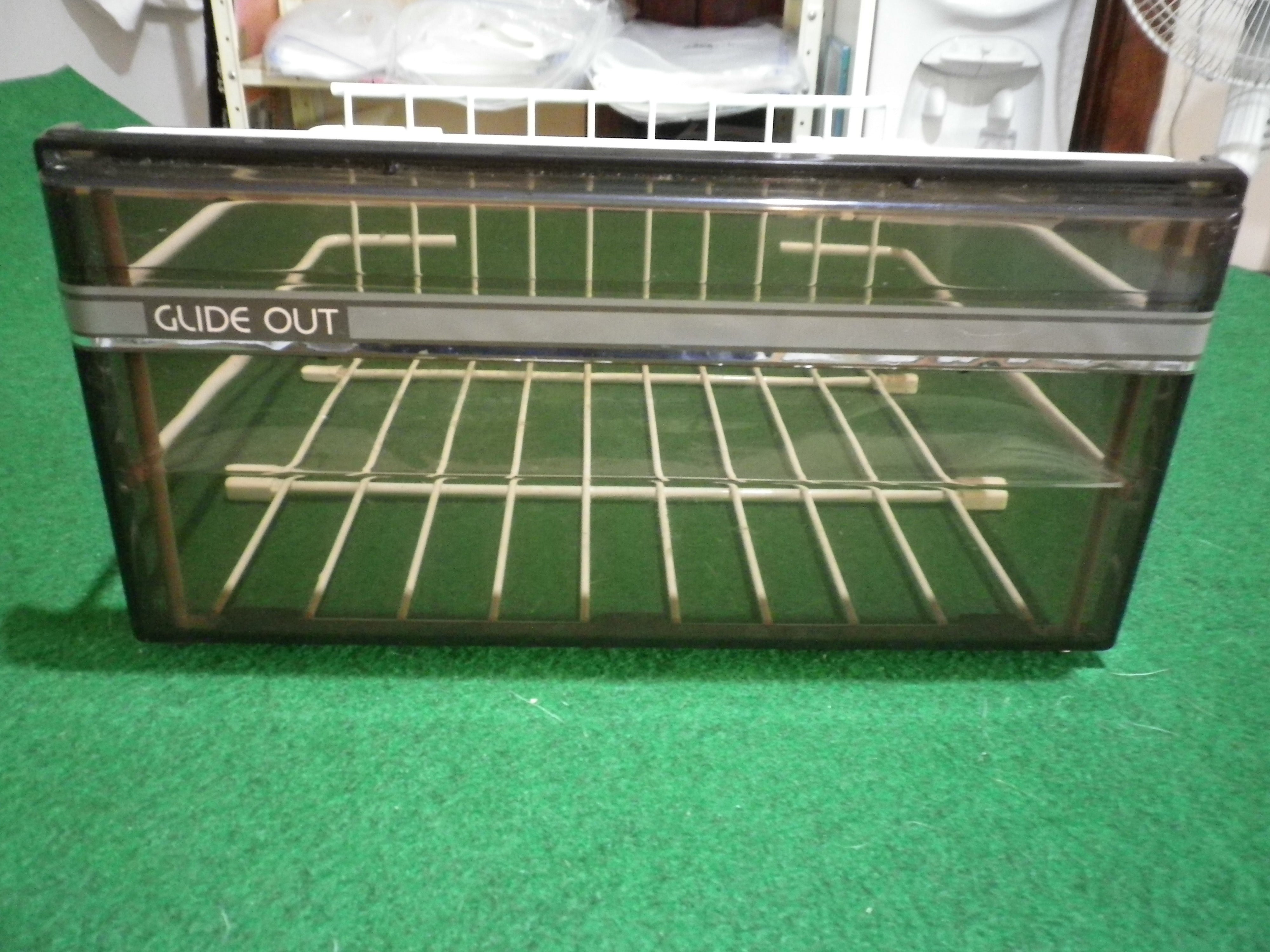 Pre - owned Westinghouse RS651F Top Freezer Basket Replacement Part # 1406067KSH for Refrigerators
