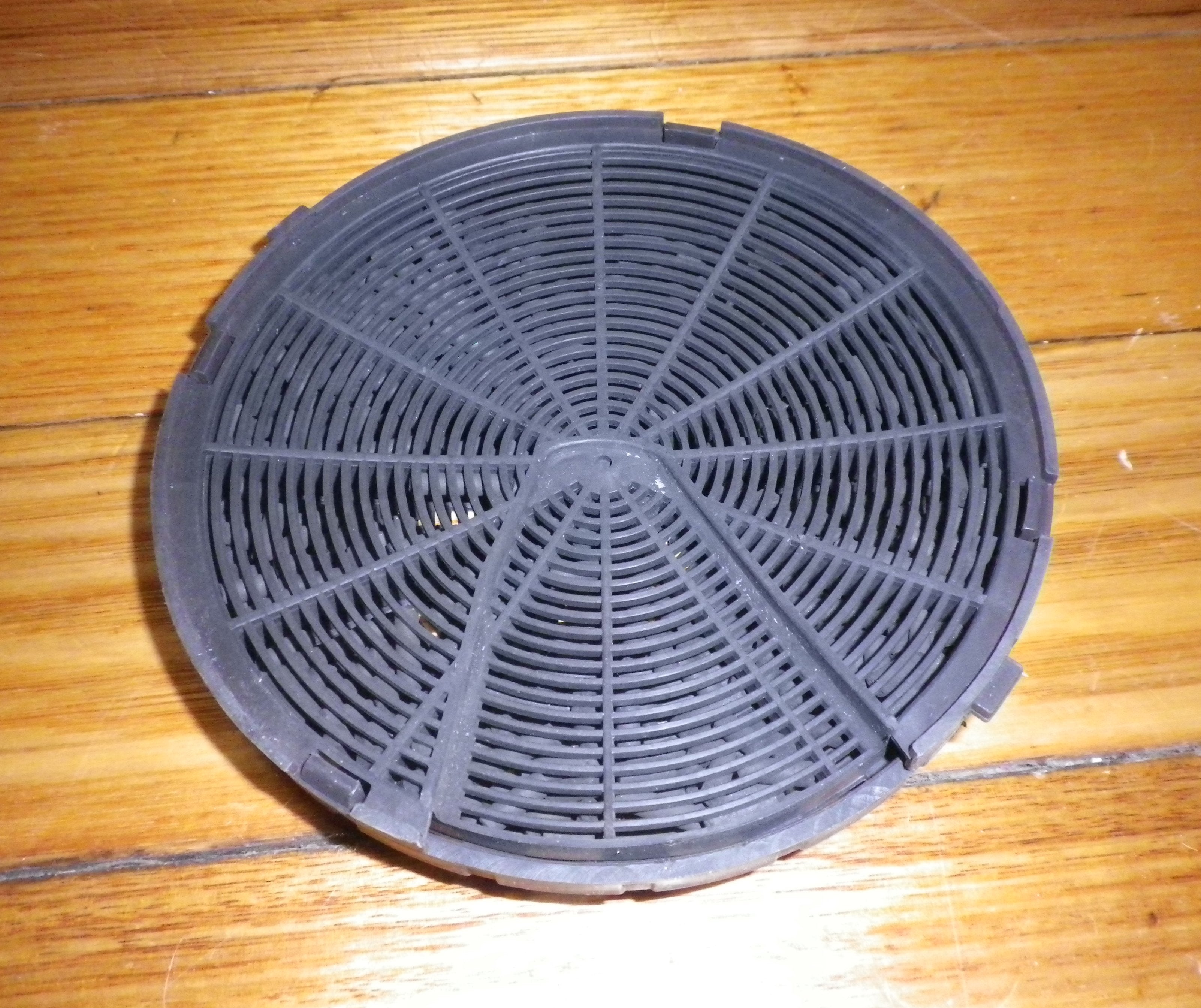 Omega Canopy Rangehood Round Activated Charcoal Filter - Part Number BD0060035