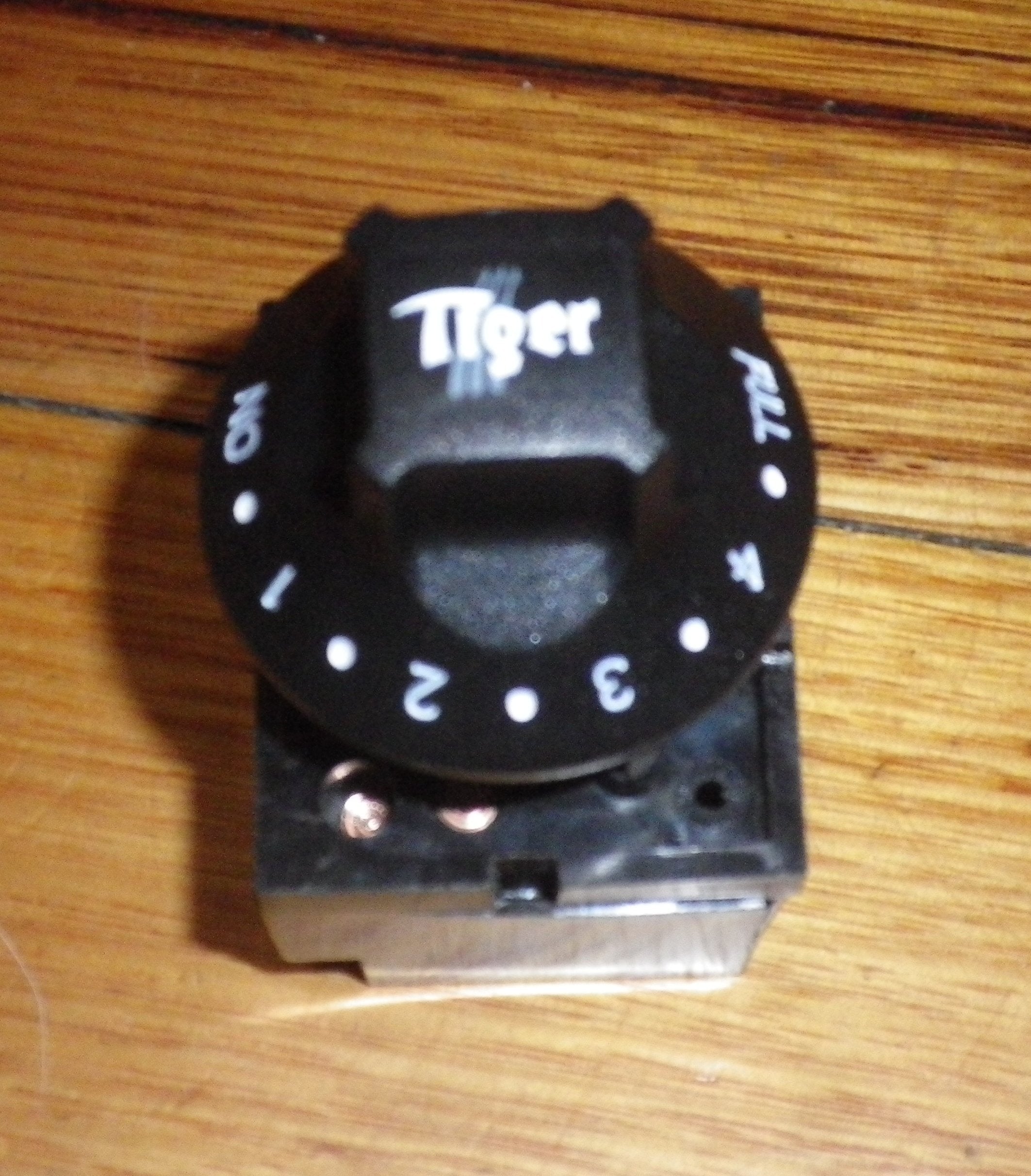 Wenham 13Amp Commercial Simmerstat Control - TYJ6303, TYJ7303 Included