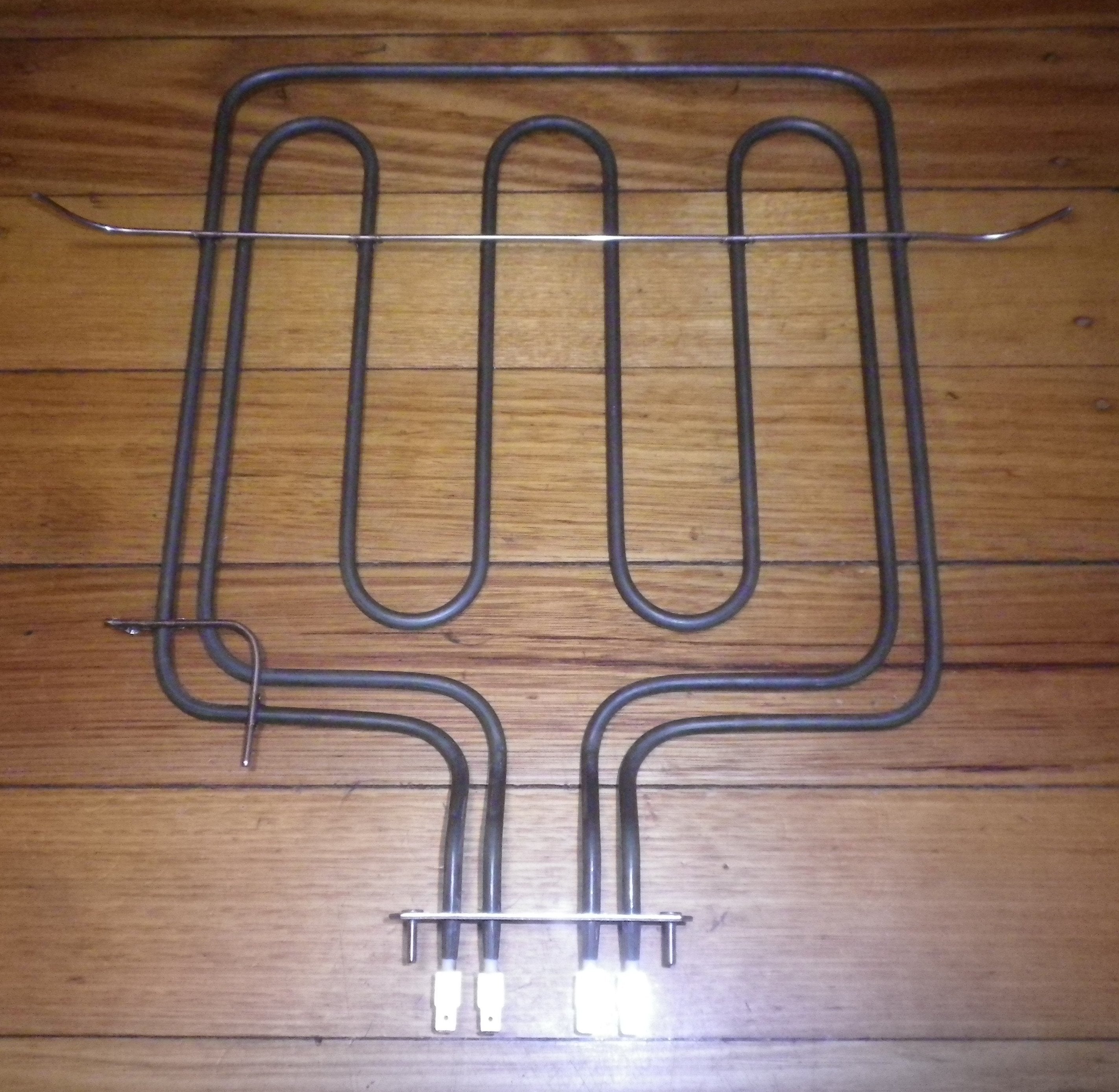 Gorenje, Kleenmaid 2000W/900W Compatible Grill & Top Oven Element - Part GN616025