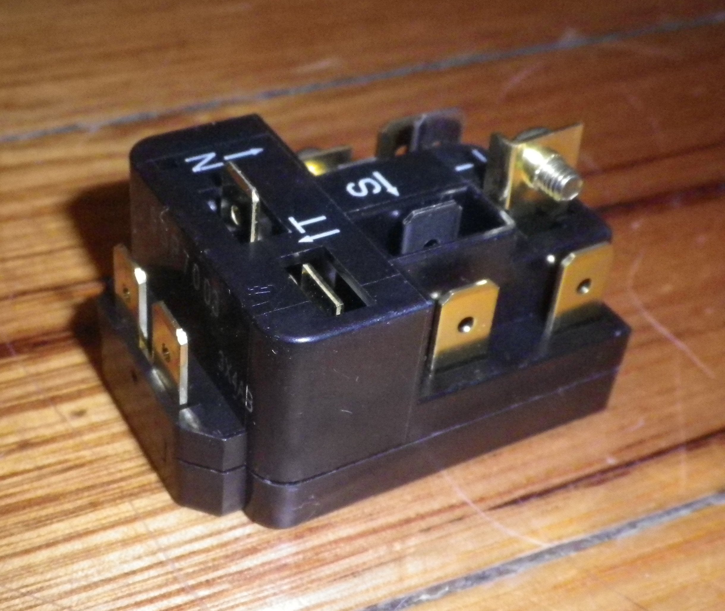 Panasonic Refrigerator Compressor PTC Starting Relay and Overload Assembly - Replacement Part # FP207181P