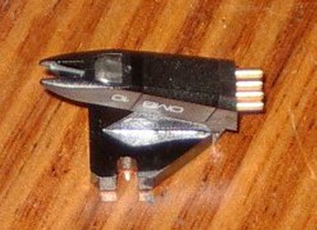 Ortofon High - Quality Magnetic Cartridge with Genuine OMB10 Stylus - Part # OMB10