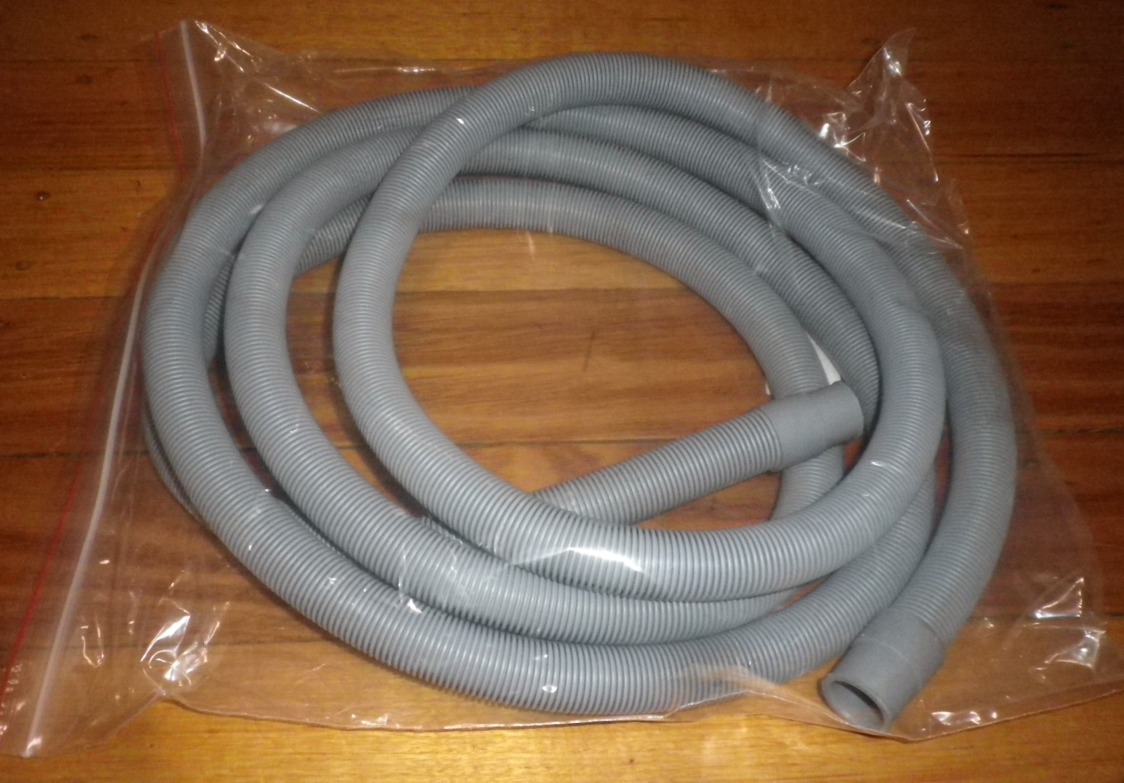 High - Quality Compatible Outlet Hose for Vulcan Dishlex 250SD, 500E, 640HD, Milano Dishwashers - Part # DWV113